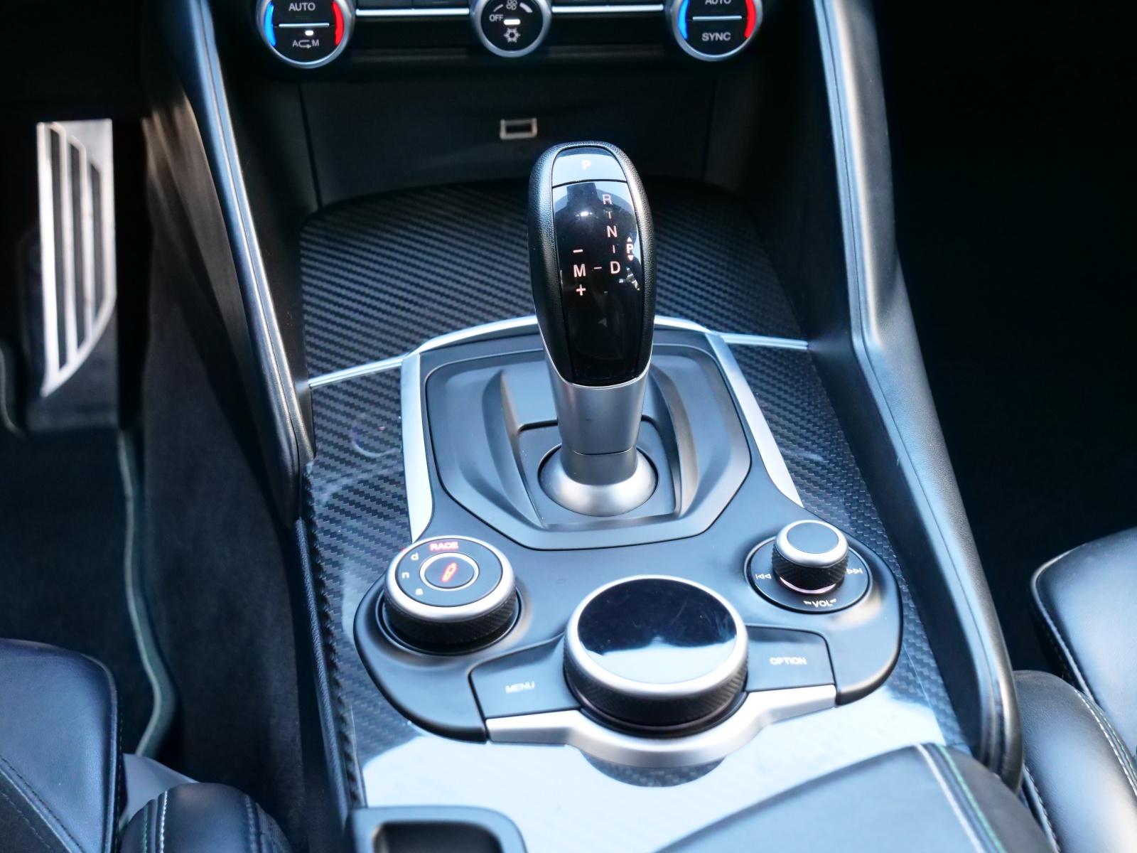 ALFA ROMEO Giulia 2.9 V6 Biturbo Quadrifoglio-image-18