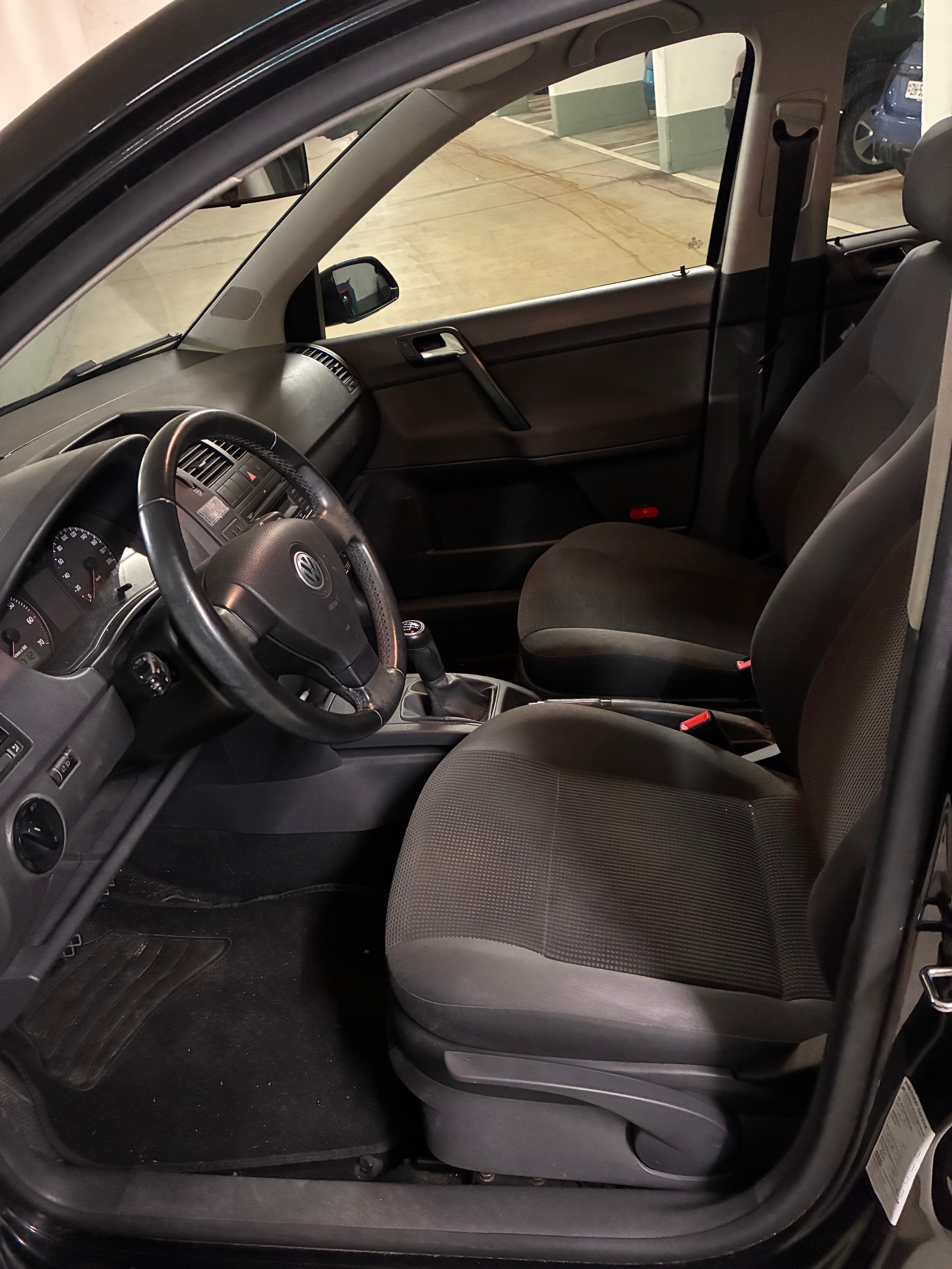 VW 1.4 16V 80 Young&Fresh-image-3