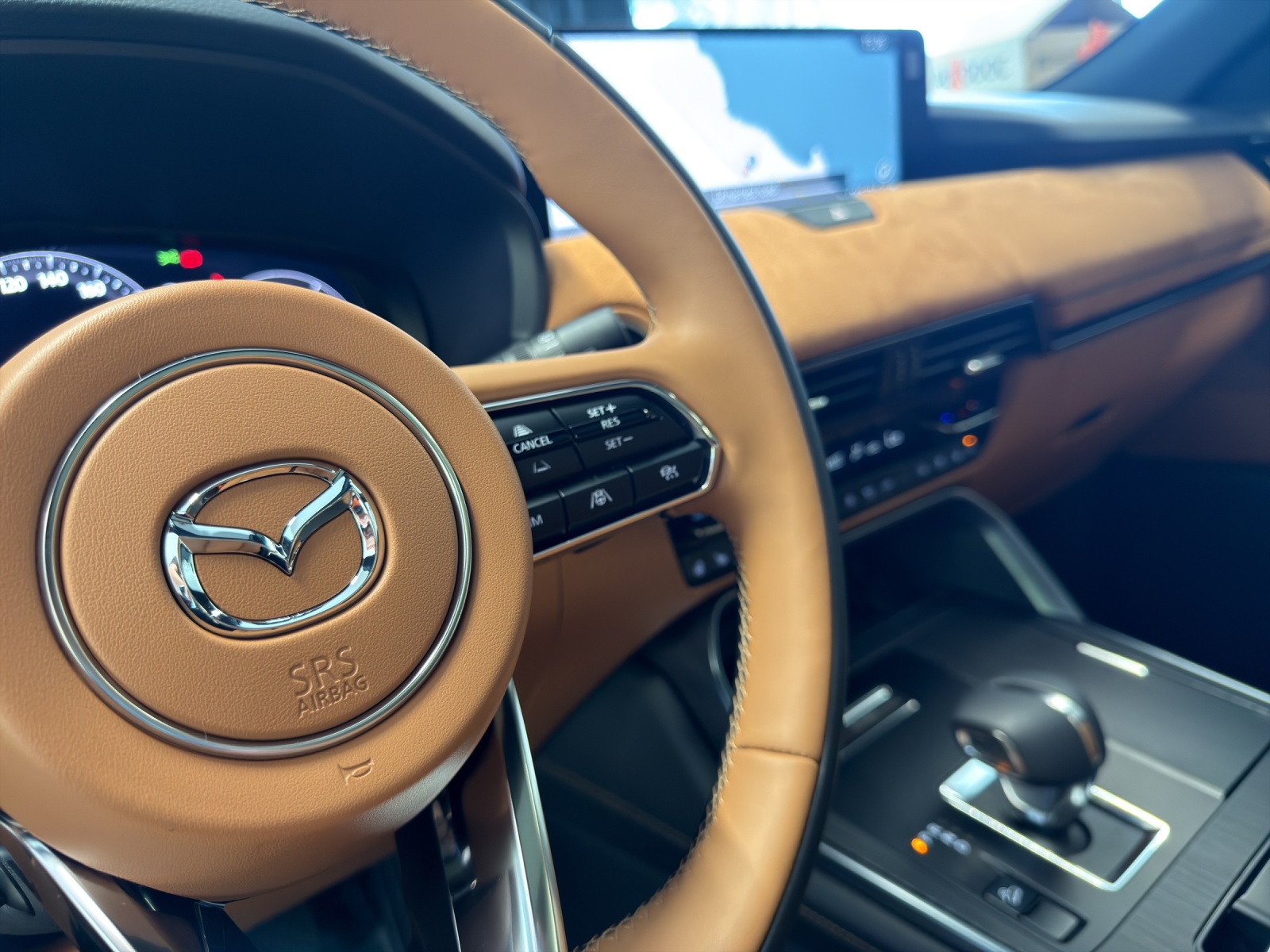 MAZDA CX-60 3.3L e-Skyactiv D 254 MHEV AWD Homura-image-17