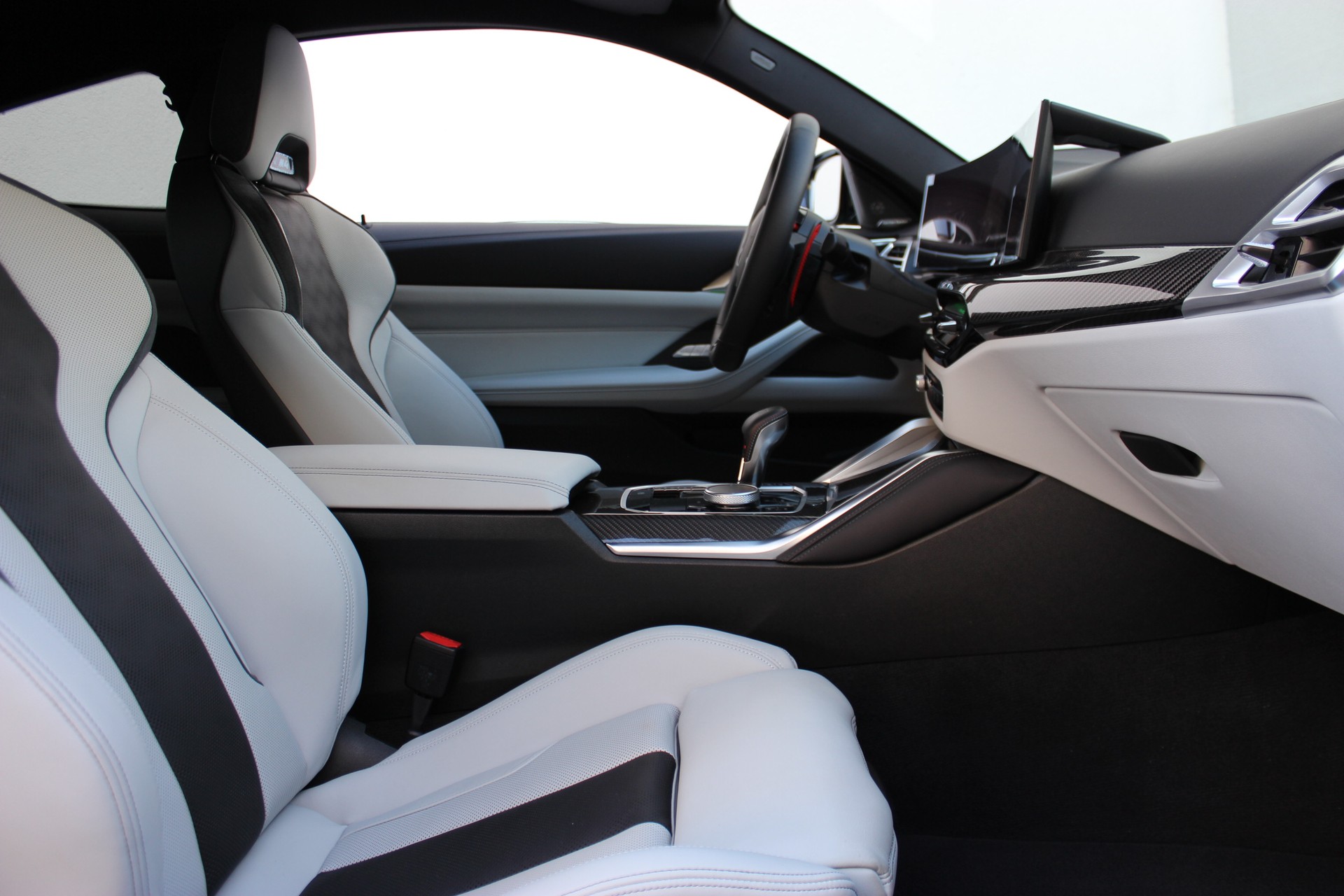 BMW M4 Coupé Competition M xDrive *ISLE OF MAN GRÜN METALLIC*-image-3