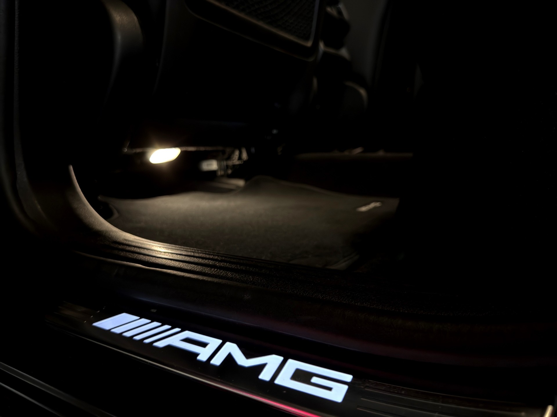 MERCEDES-BENZ GLE 53 AMG 4Matic+ 9G-Speedshift-image-30