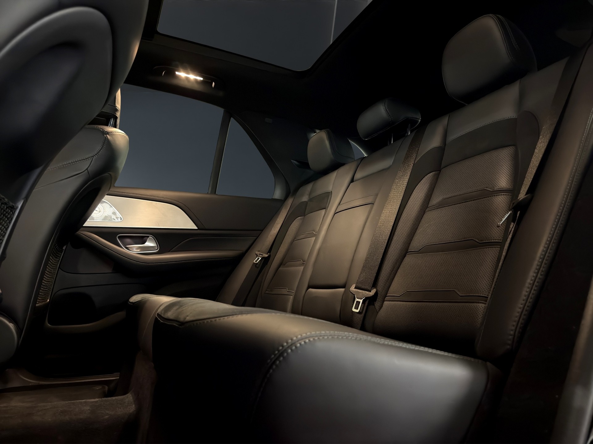 MERCEDES-BENZ GLE 53 AMG 4Matic+ 9G-Speedshift-image-17