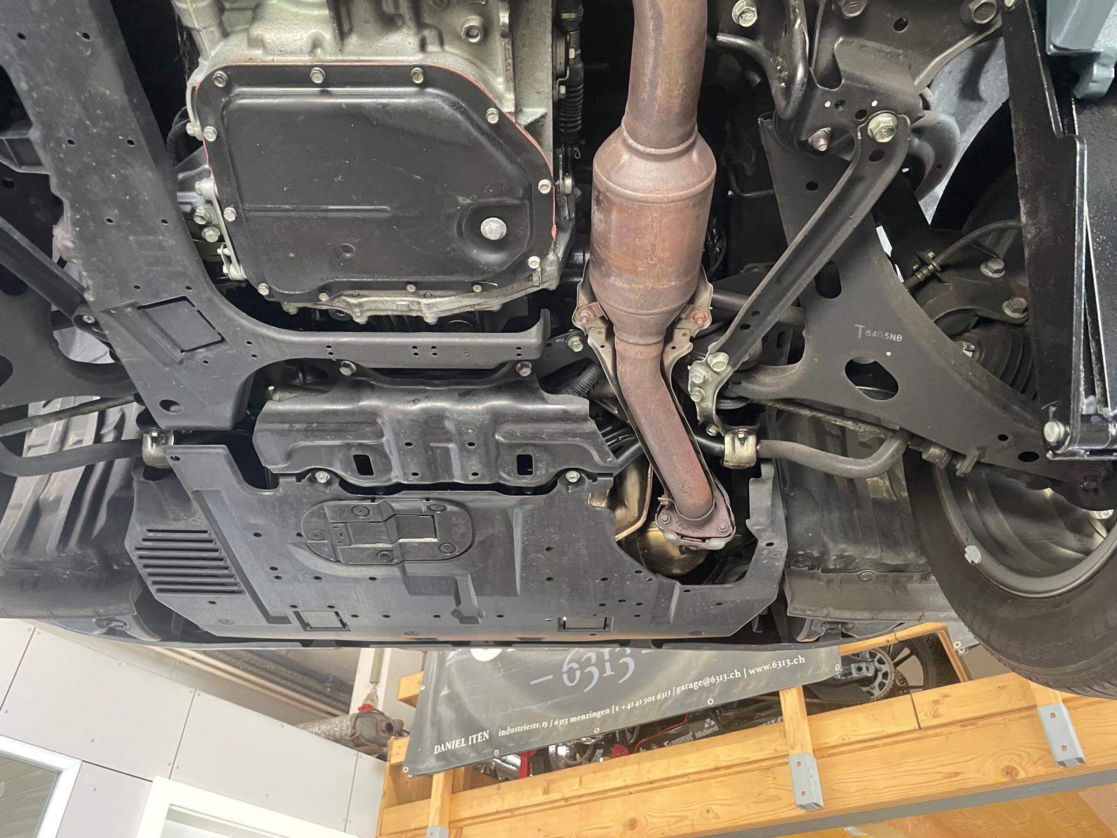 SUBARU Forester 2.0i Executive Lineartronic-image-19