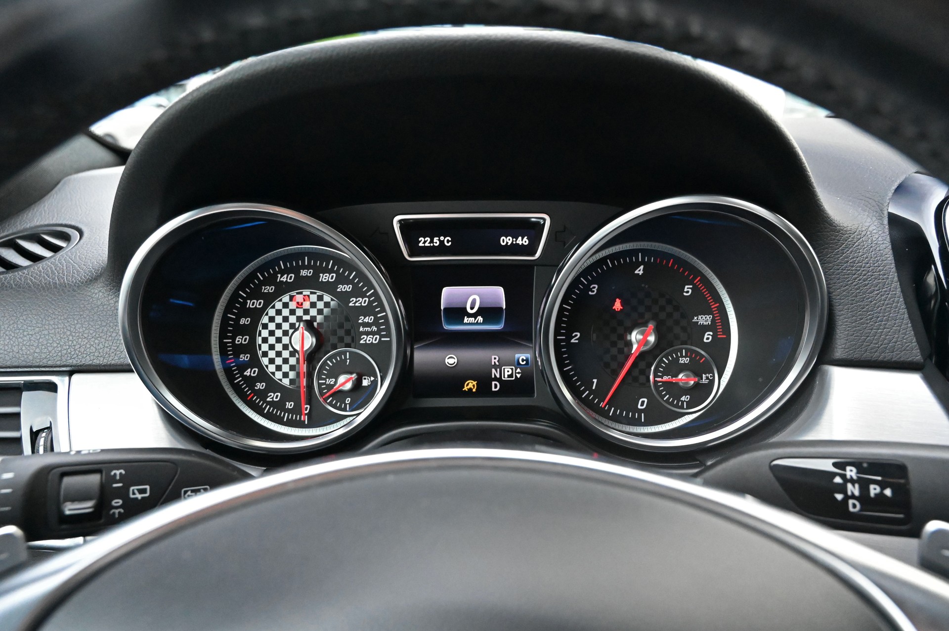 MERCEDES-BENZ GLE 350 d 4Matic 9G-Tronic-image-22