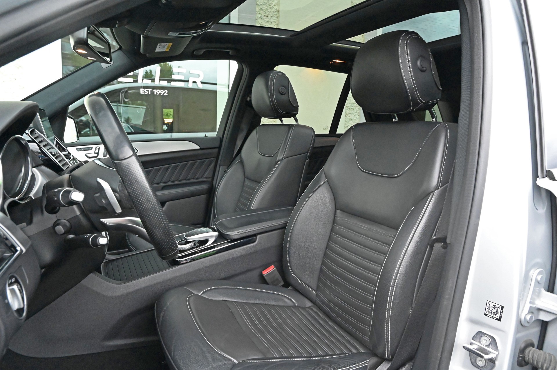MERCEDES-BENZ GLE 350 d 4Matic 9G-Tronic-image-12