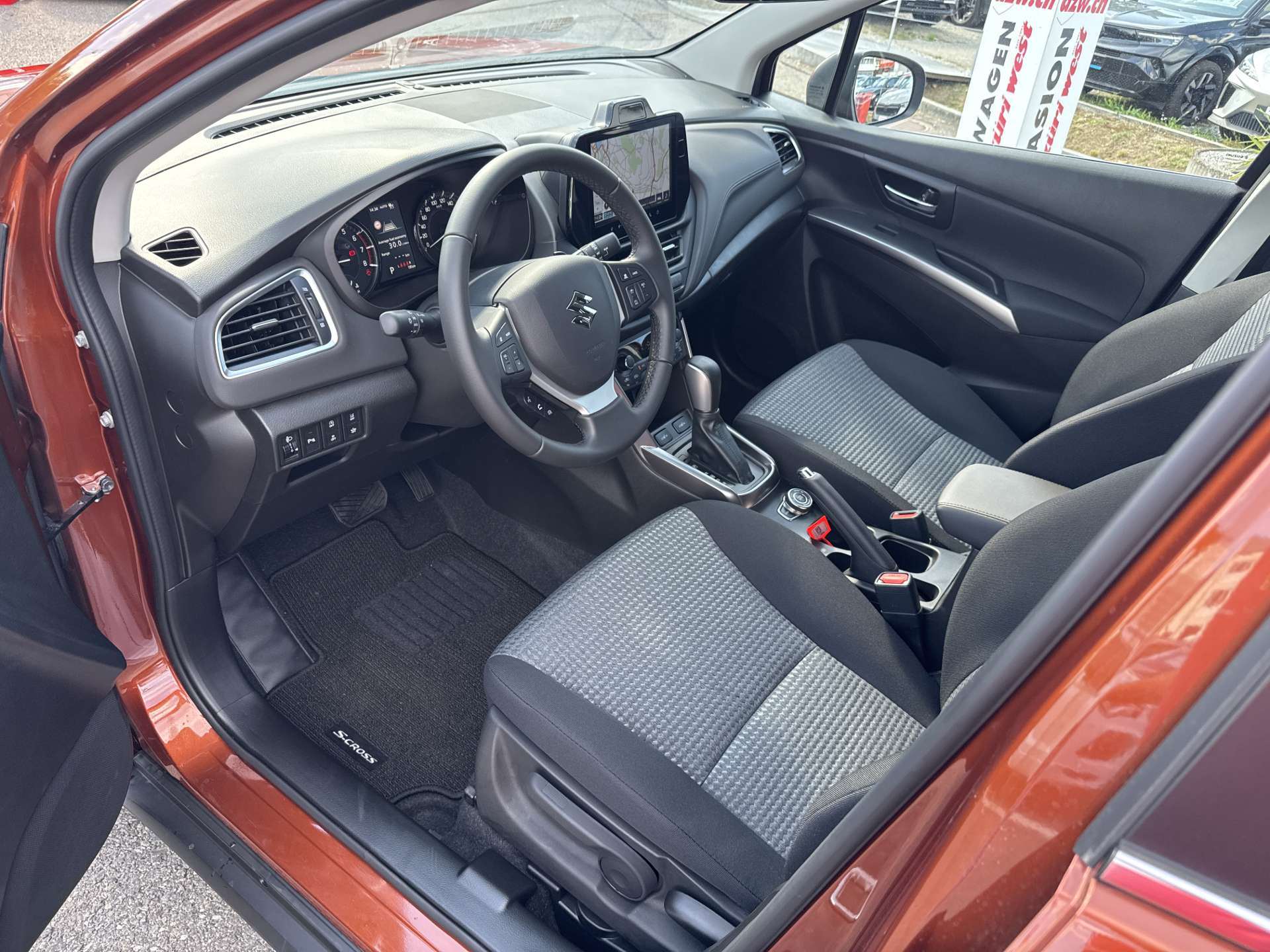 SUZUKI S-Cross 1.4 16V Compact+ 4WD MHD Automat-image-5