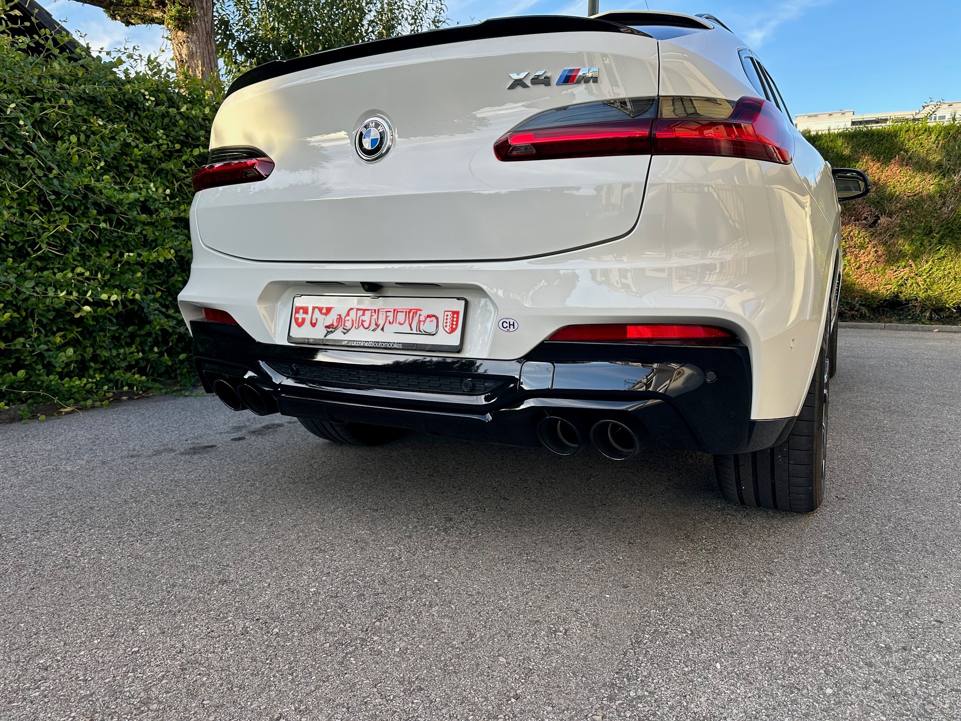 BMW X4M (480CV)-image-4