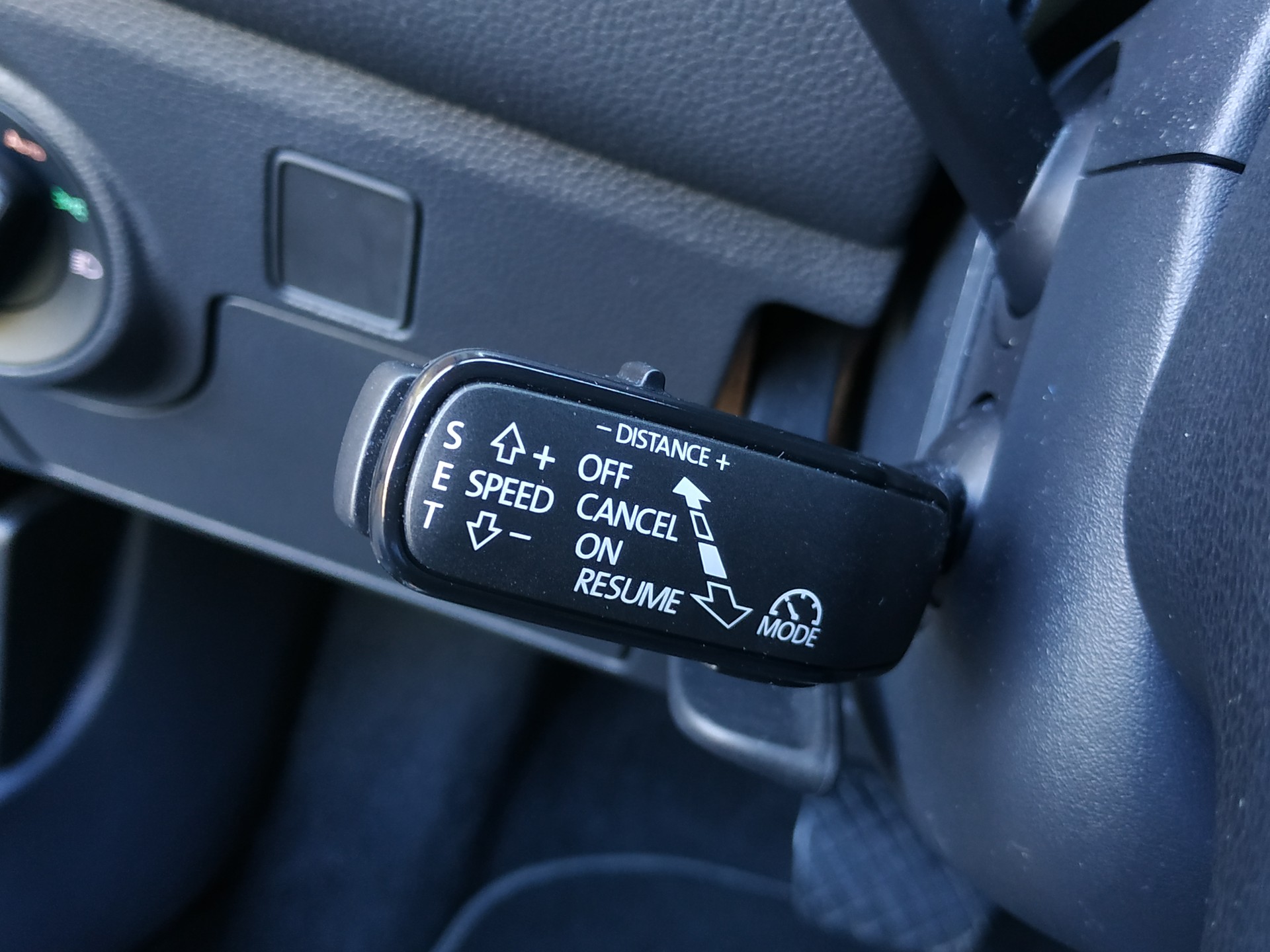 SEAT Ibiza 1.0 EcoTSI DSG Swiss FR Evolution Automat-image-16