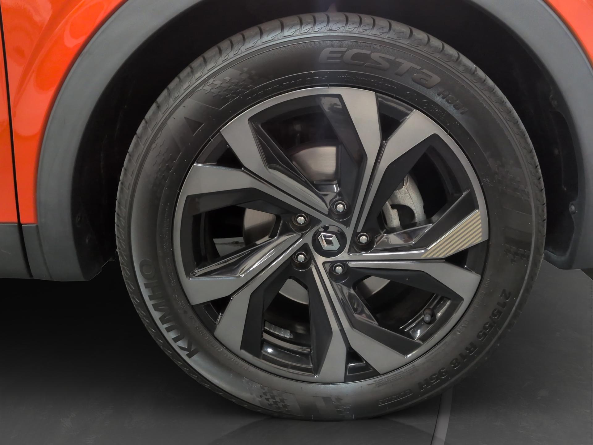 RENAULT Arkana 1.6 E-Tech Engineered-image-17