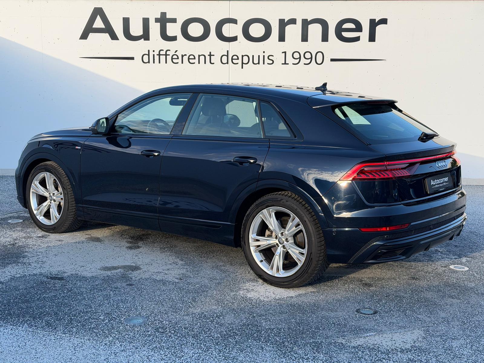 AUDI Q8 55 TFSI quattro tiptronic-image-2