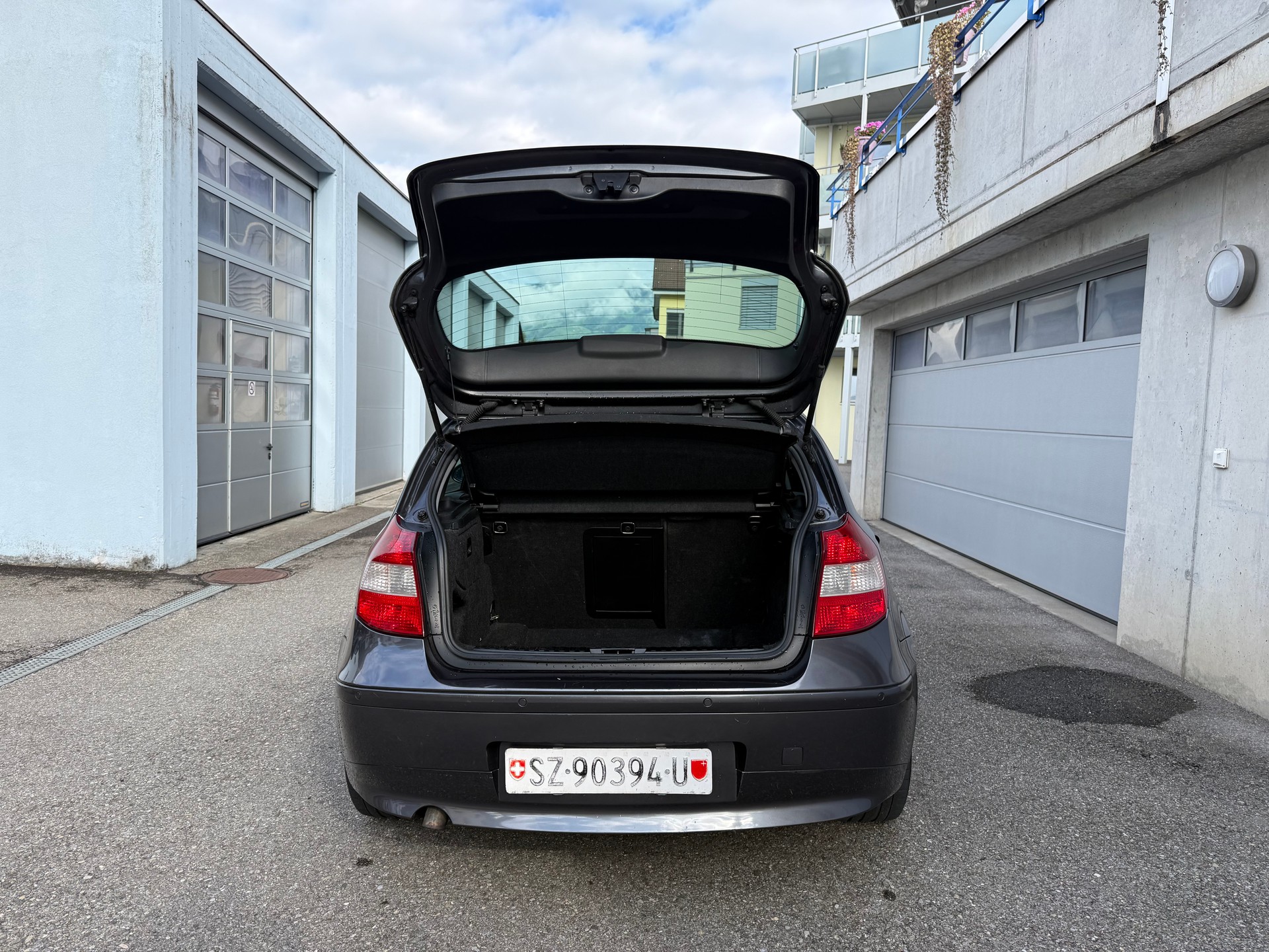 BMW 120d A-image-21