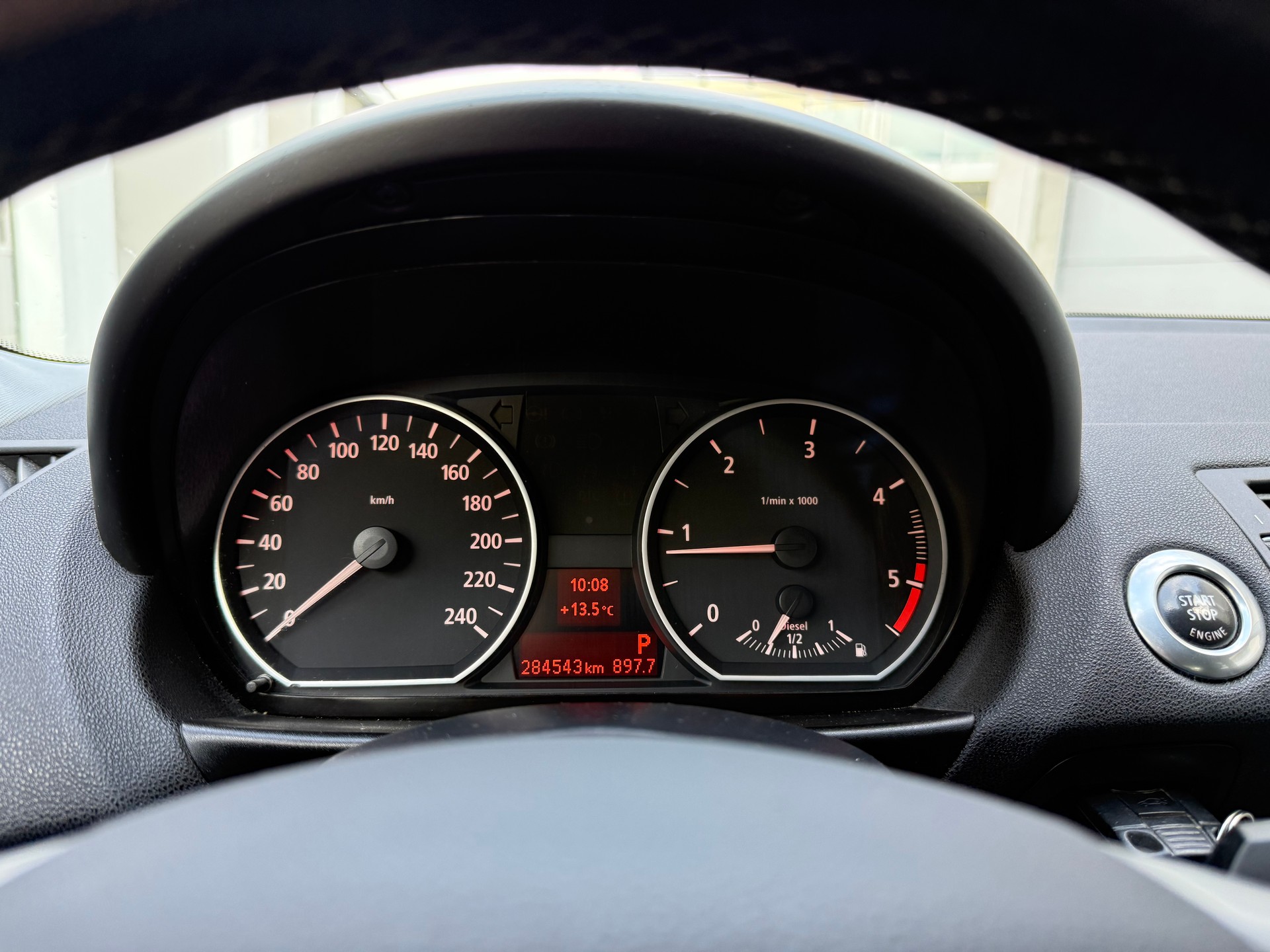 BMW 120d A-image-13