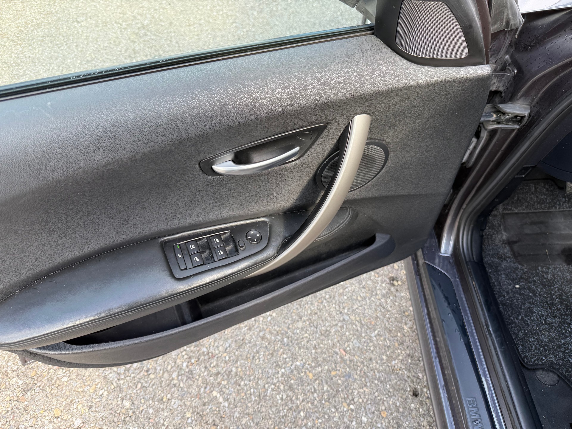 BMW 120d A-image-17
