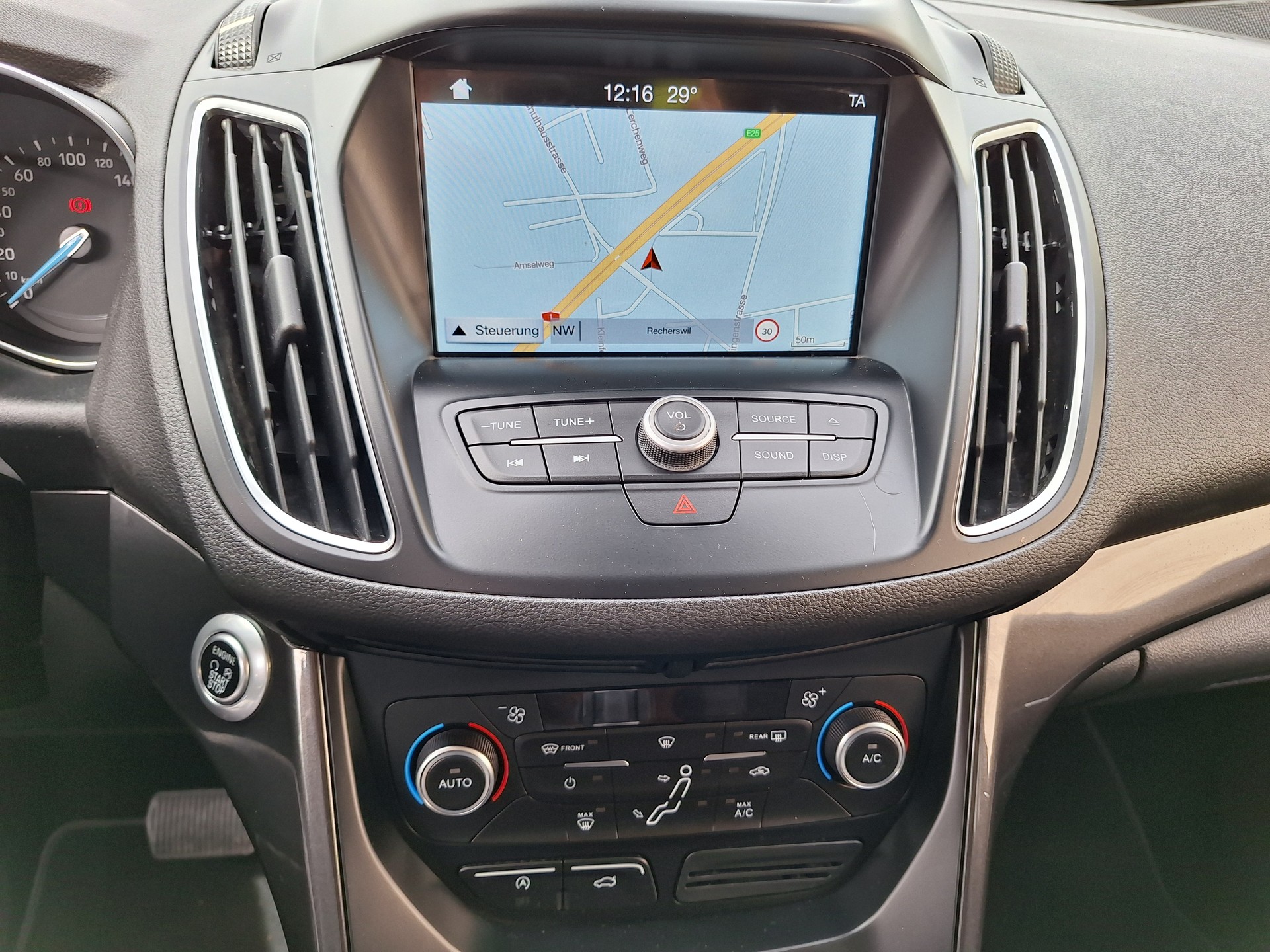 FORD C-Max 1.5 SCTi Titanium Automat-image-11