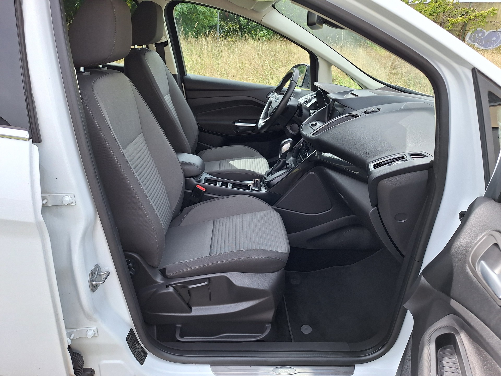 FORD C-Max 1.5 SCTi Titanium Automat-image-7