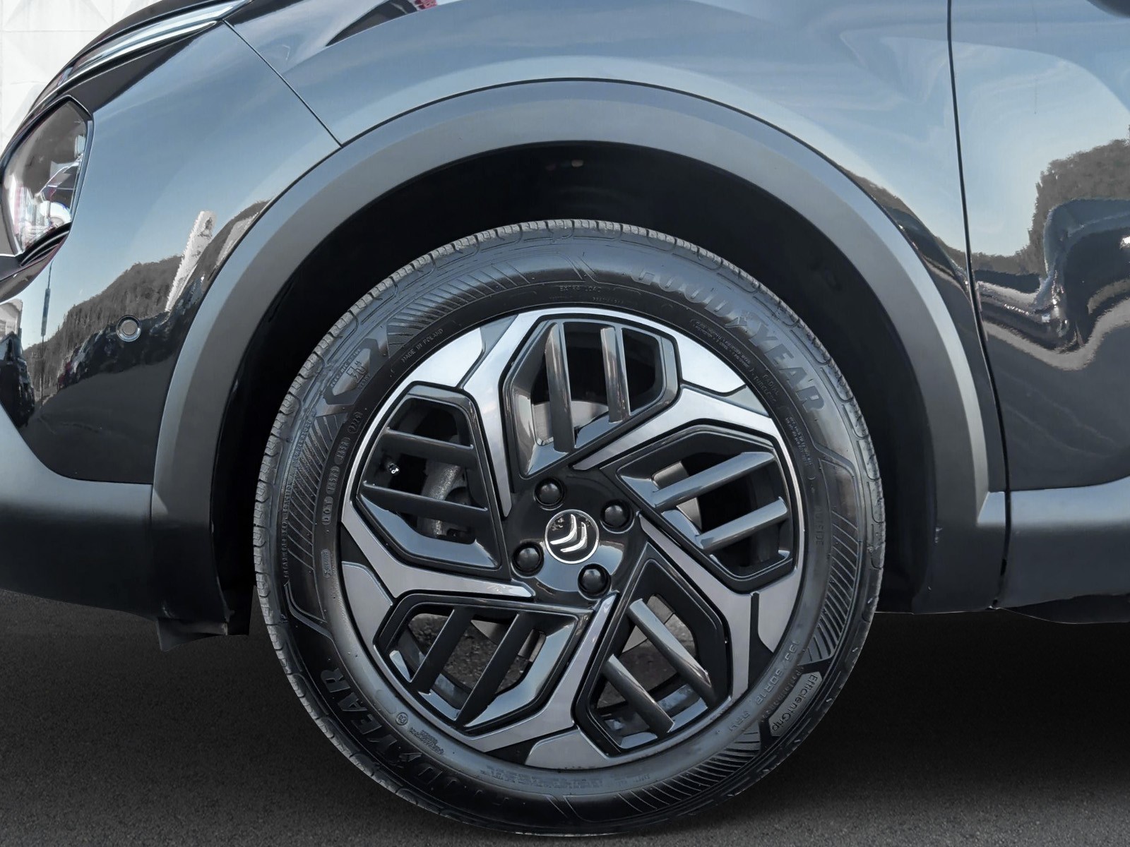 CITROEN C4 Shine EAT8-image-7