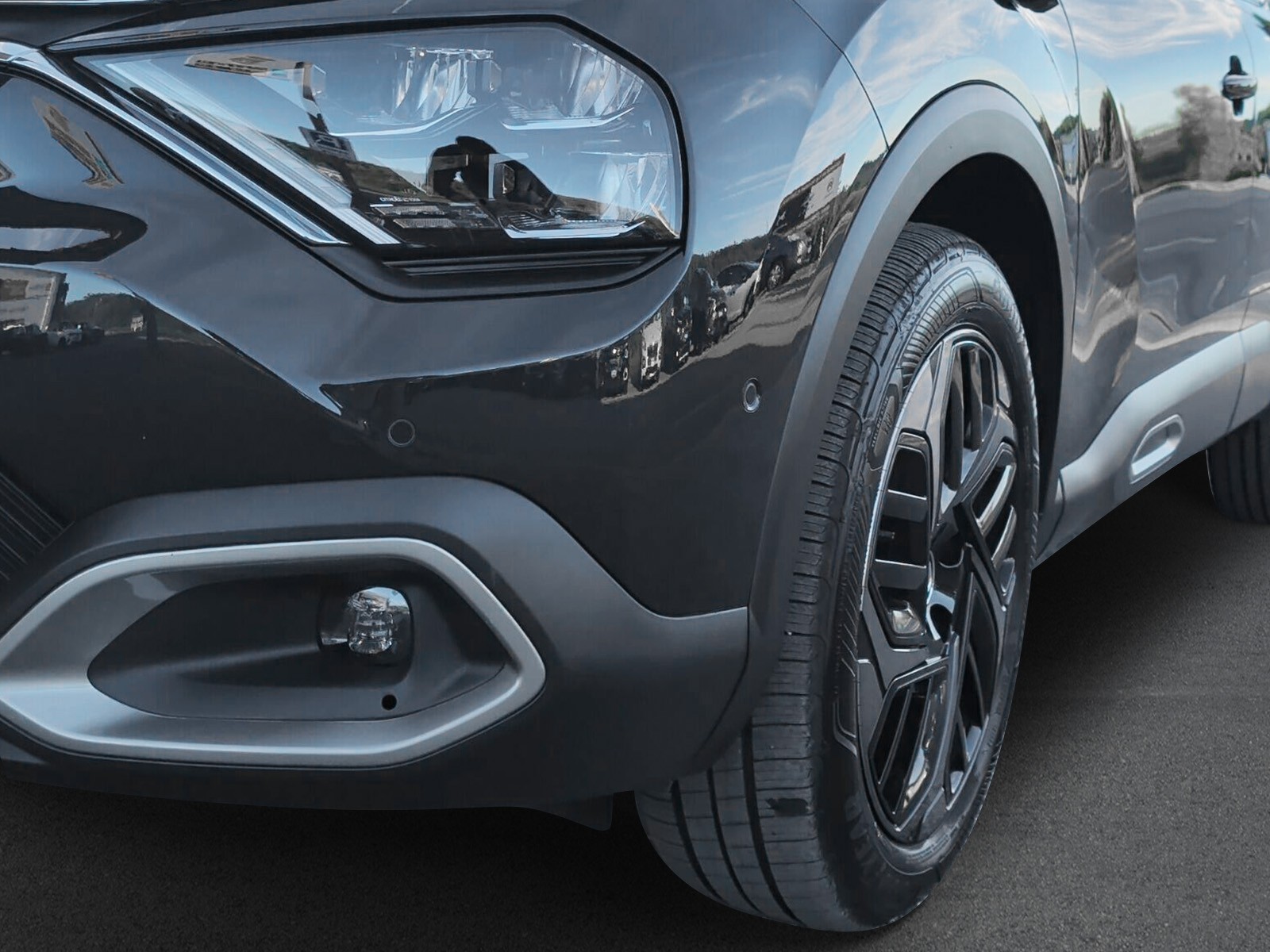 CITROEN C4 Shine EAT8-image-6