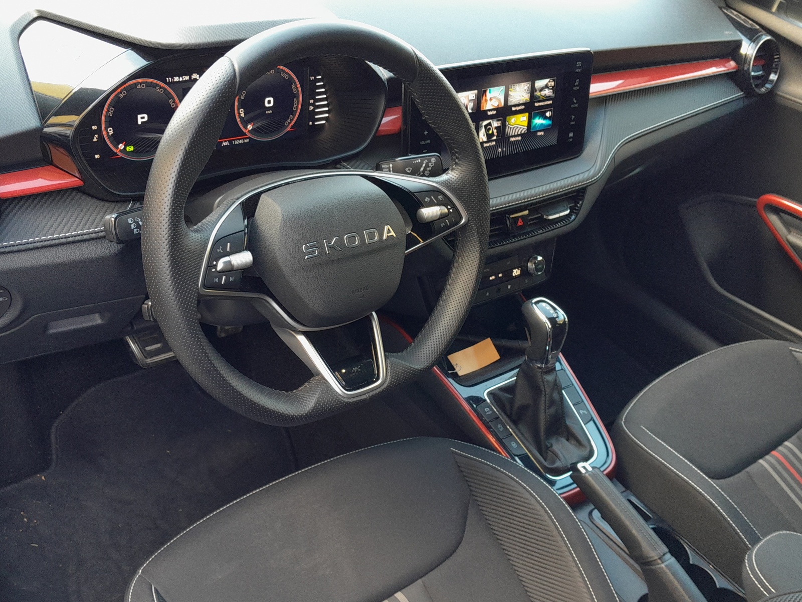 SKODA Fabia 1.5 TSI Monte Carlo DSG-image-7