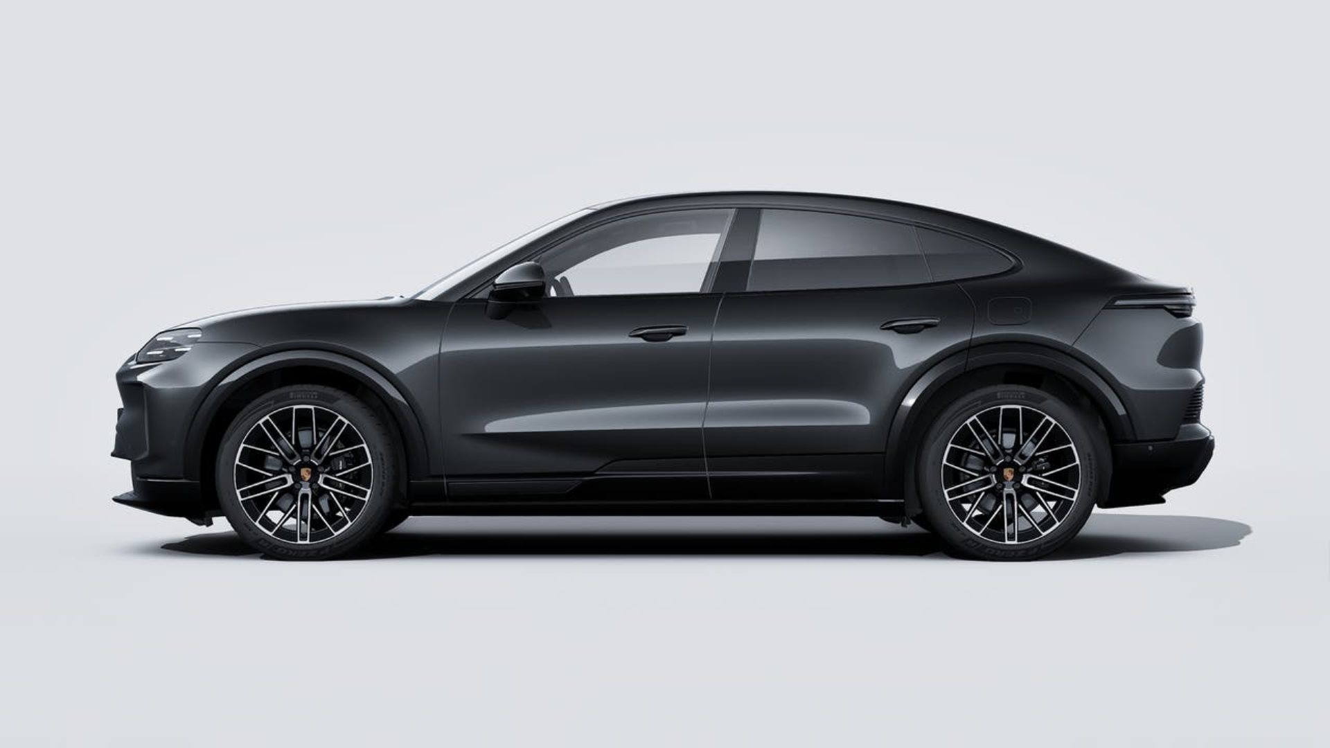 PORSCHE Cayenne Coupé Electric-showroom-element-1