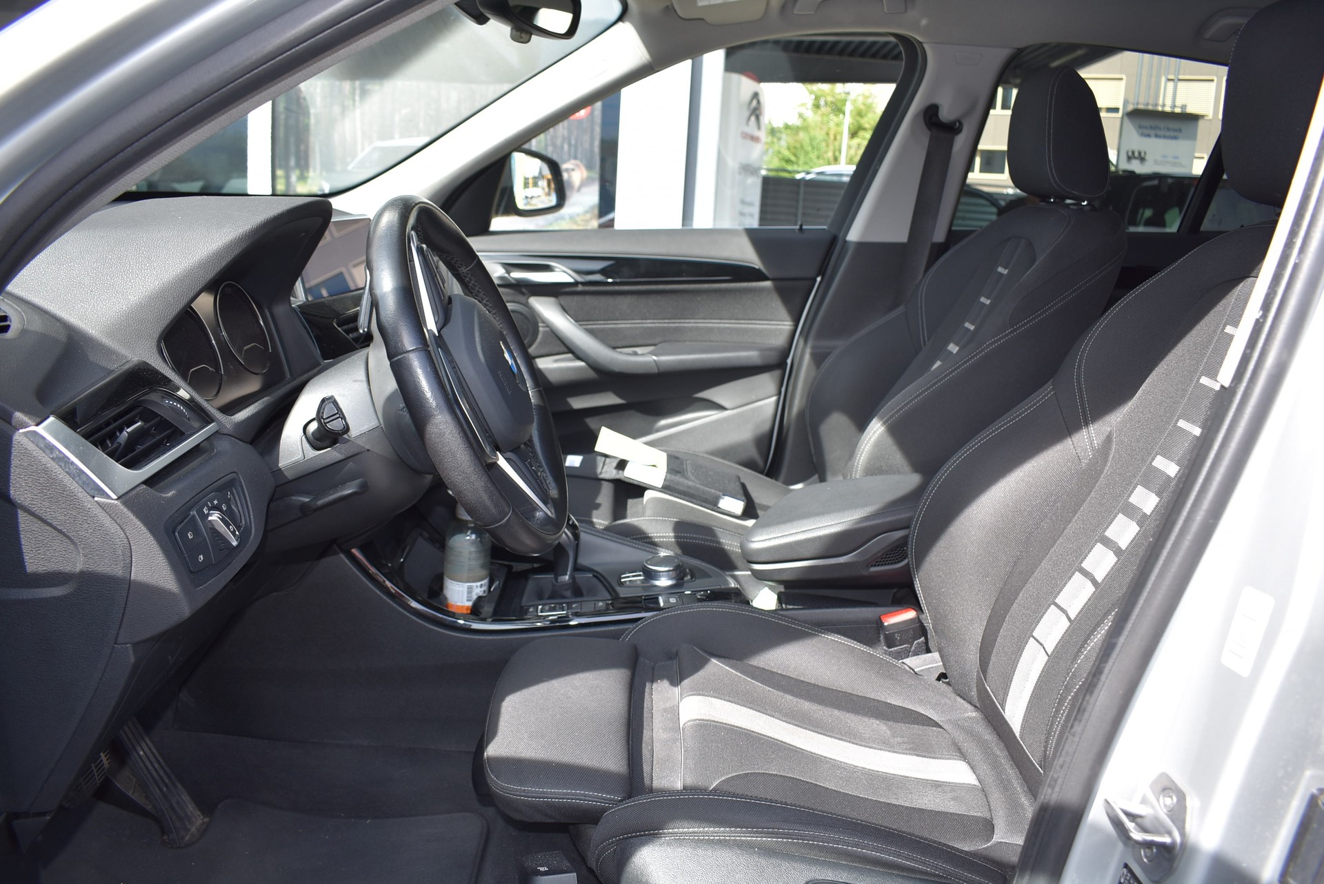 BMW X1 xDrive 18d xLine Steptronic-image-5
