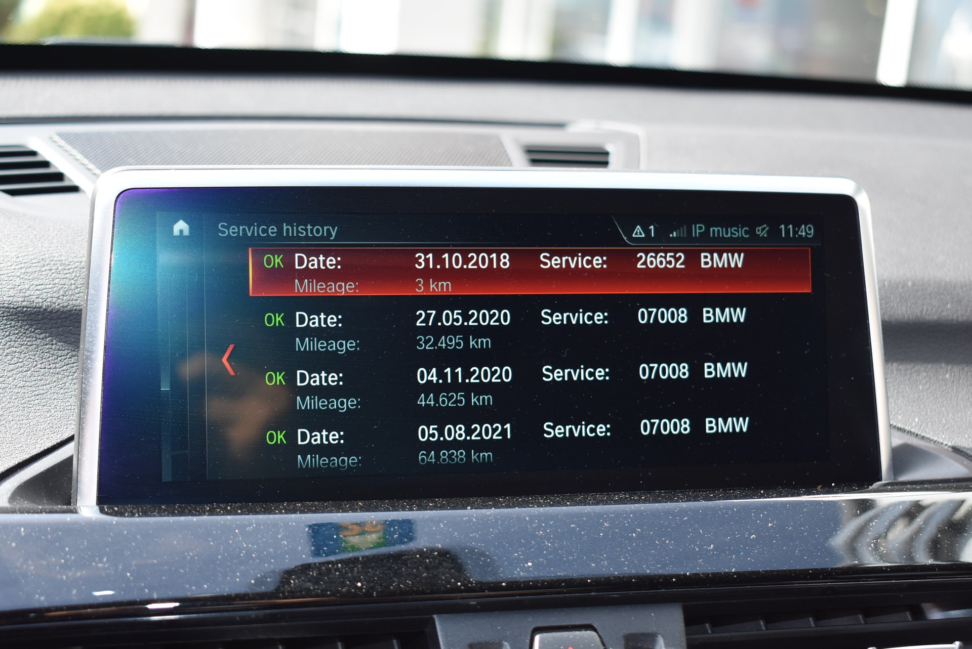 BMW X1 xDrive 18d xLine Steptronic-image-11