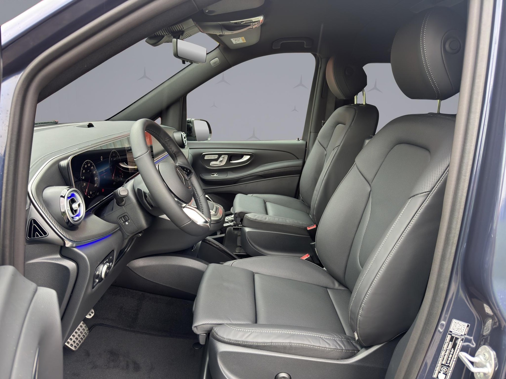 MERCEDES-BENZ V 300 d Exclusive Swiss Edition L 4Matic-image-10