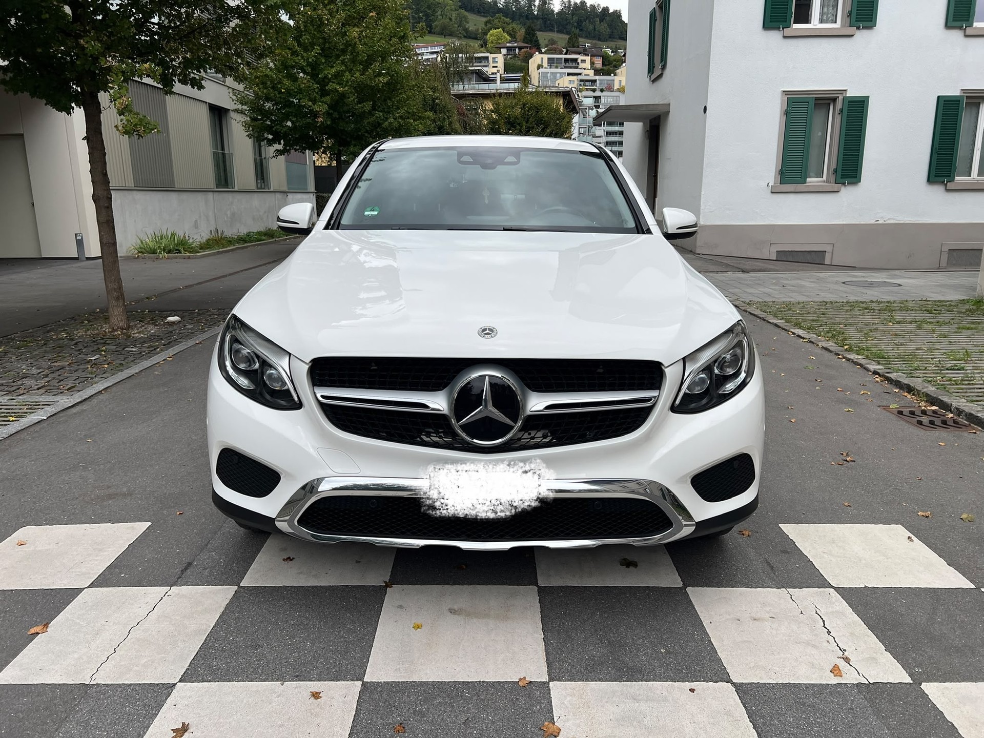 MERCEDES-BENZ GLC 250 d 4m Coupé-image-1