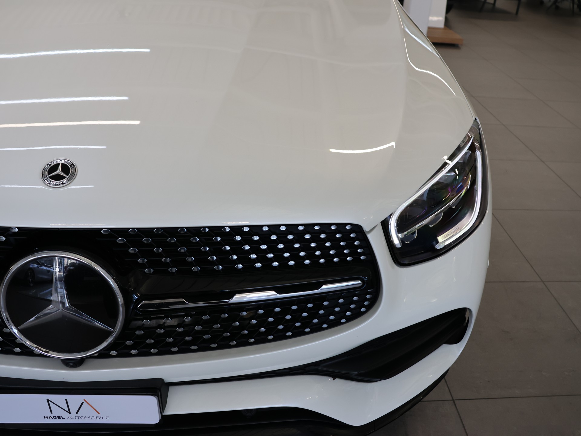 MERCEDES-BENZ GLC Coupé 220 d AMG Line 4Matic 9G-Tronic-image-6