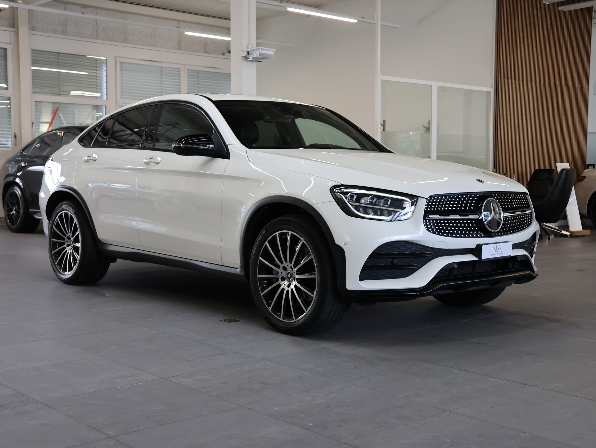 MERCEDES-BENZ GLC Coupé 220 d AMG Line 4Matic 9G-Tronic-showroom-element-1