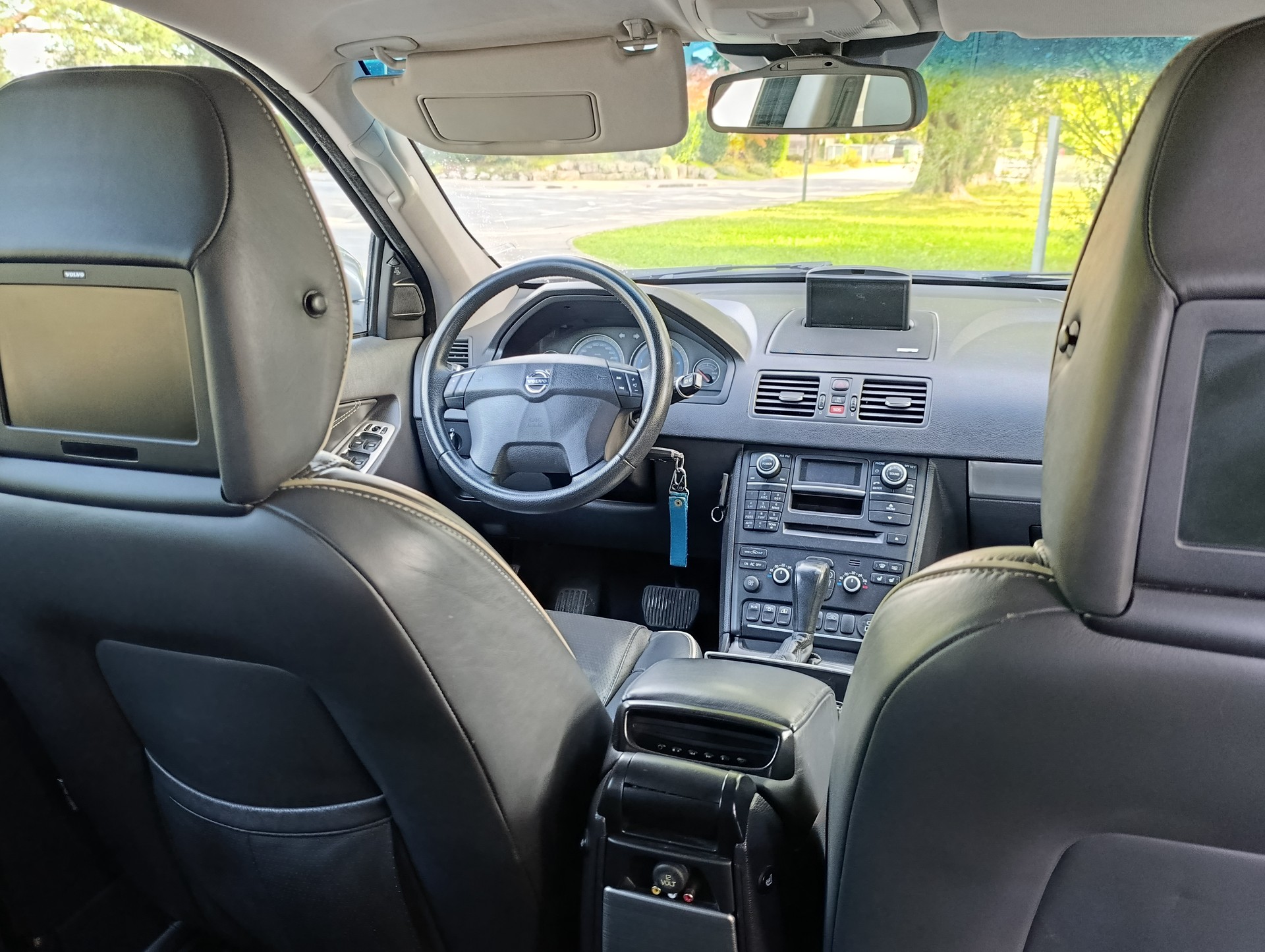 VOLVO 2.4D5 Executive 7P. AWD-image-4