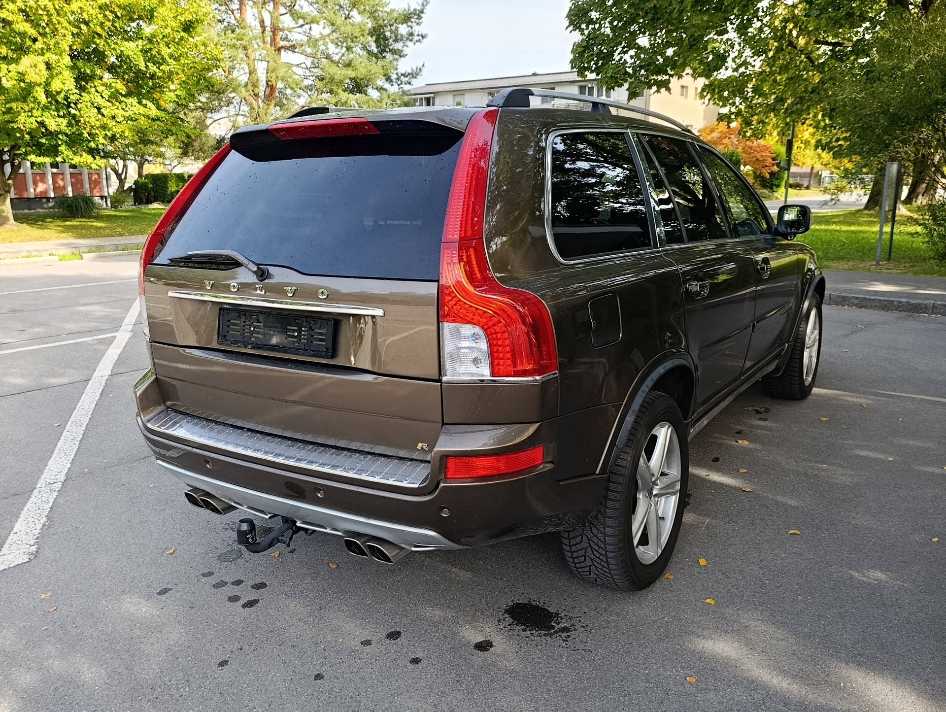 VOLVO 2.4D5 Executive 7P. AWD-image-2