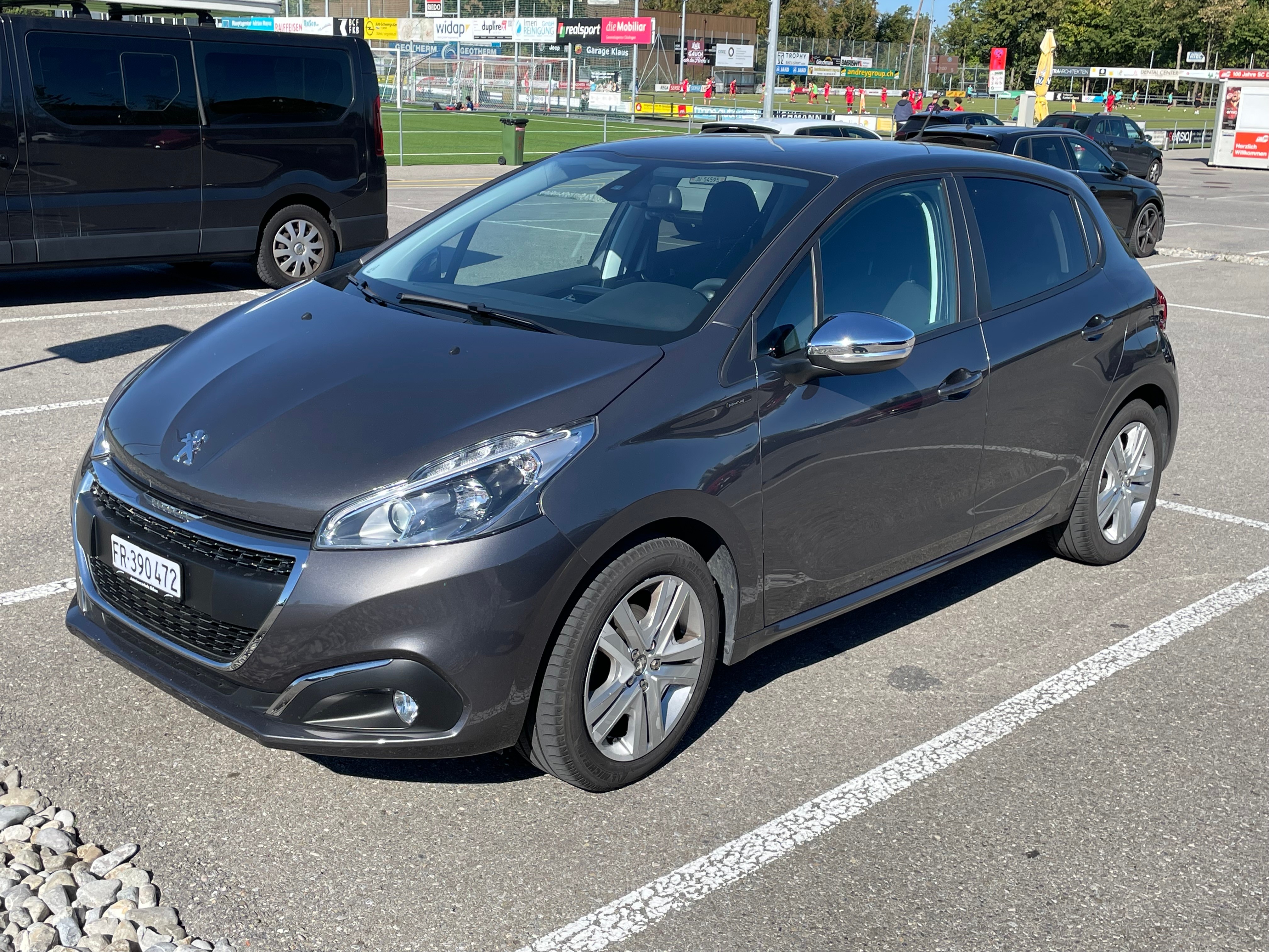 Car photo