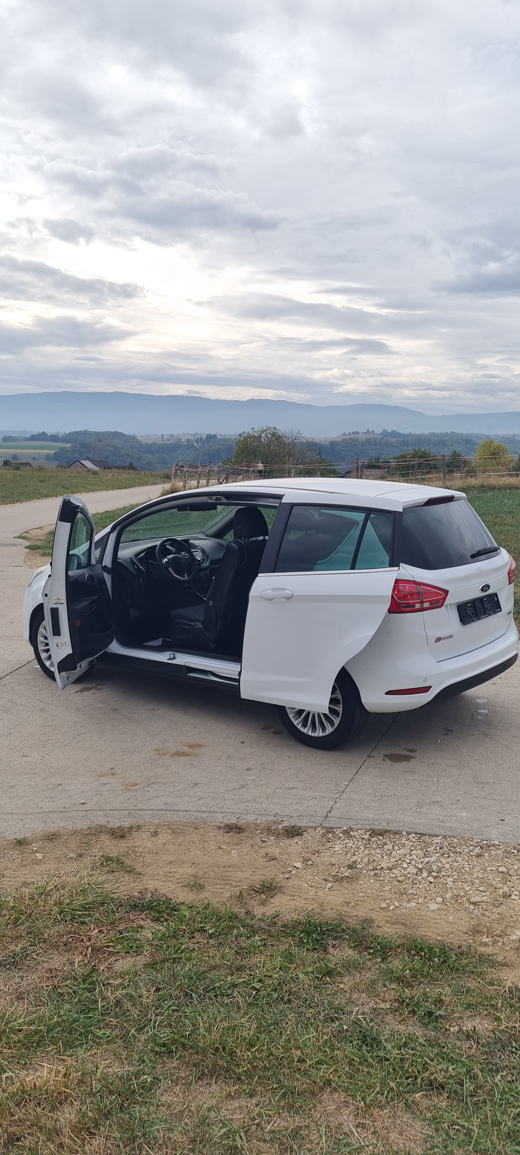 FORD 1.0i EcoB 120 Titanium X S/S-image-3