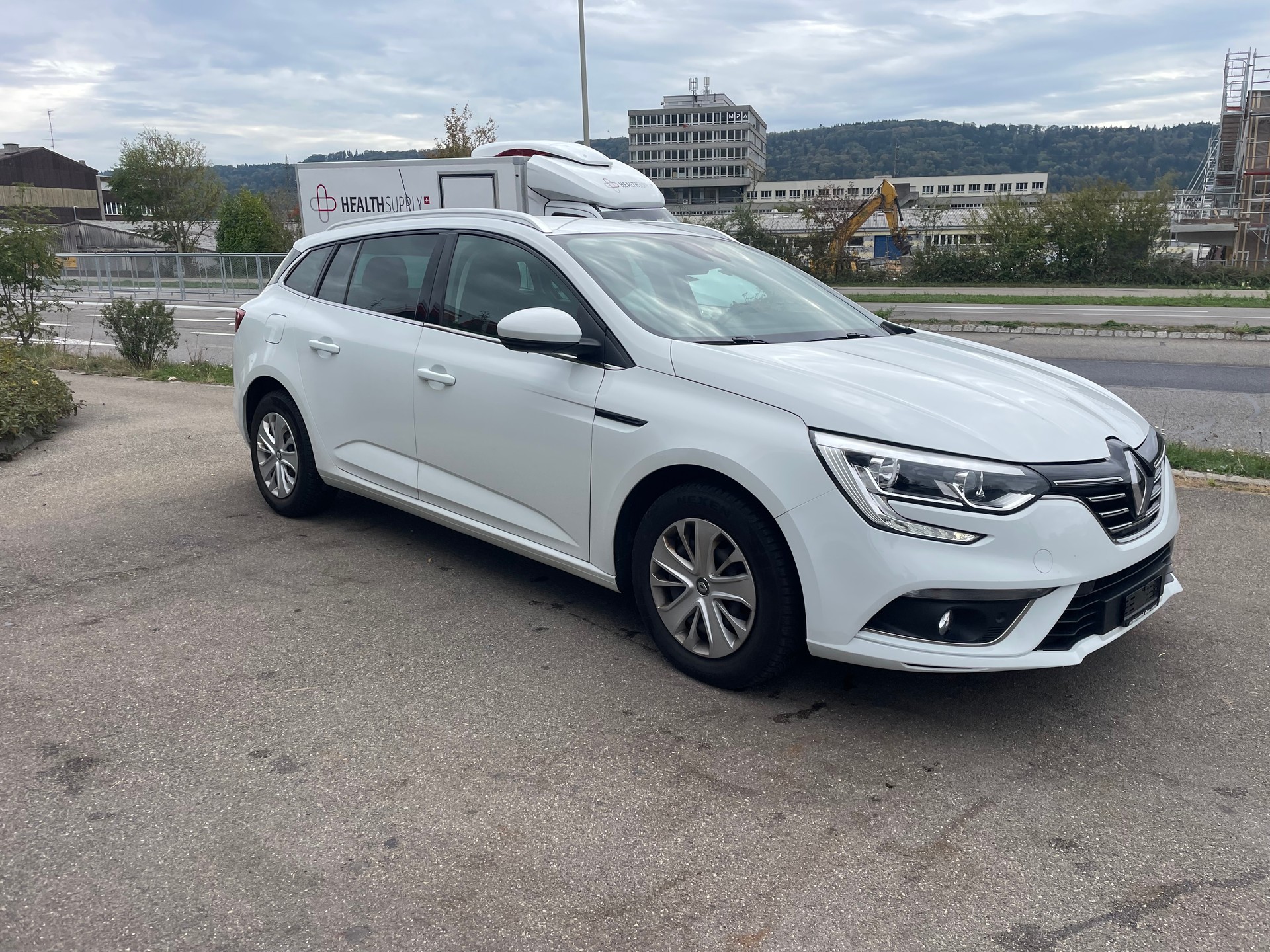 RENAULT Mégane Grandtour 1.5 dCi Business EDC-image-3
