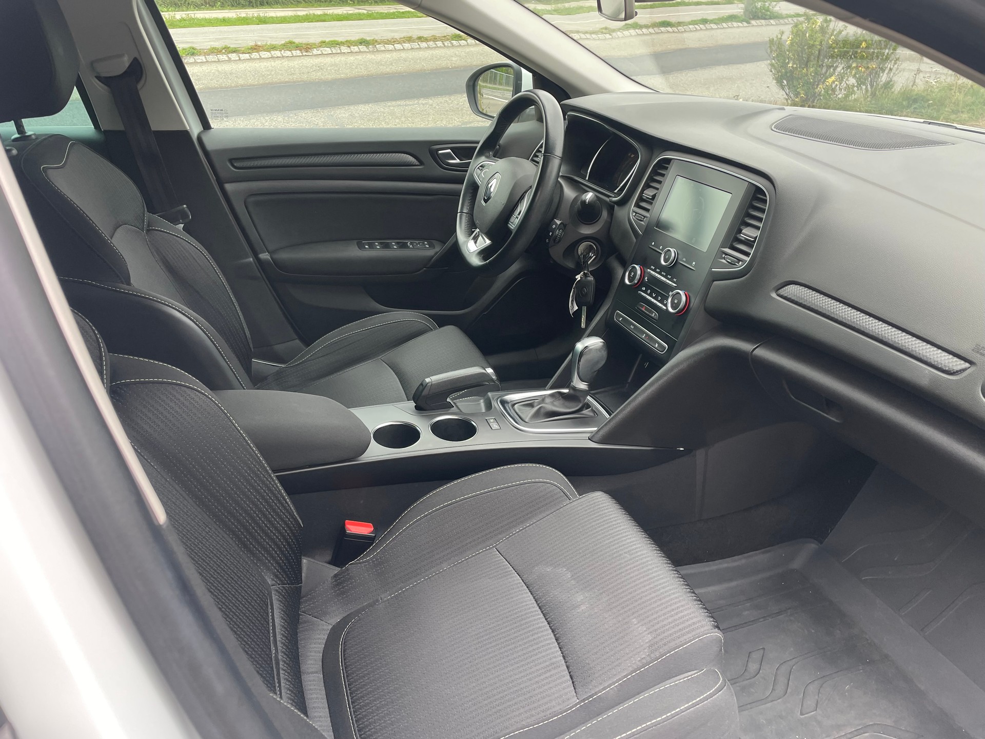 RENAULT Mégane Grandtour 1.5 dCi Business EDC-image-14