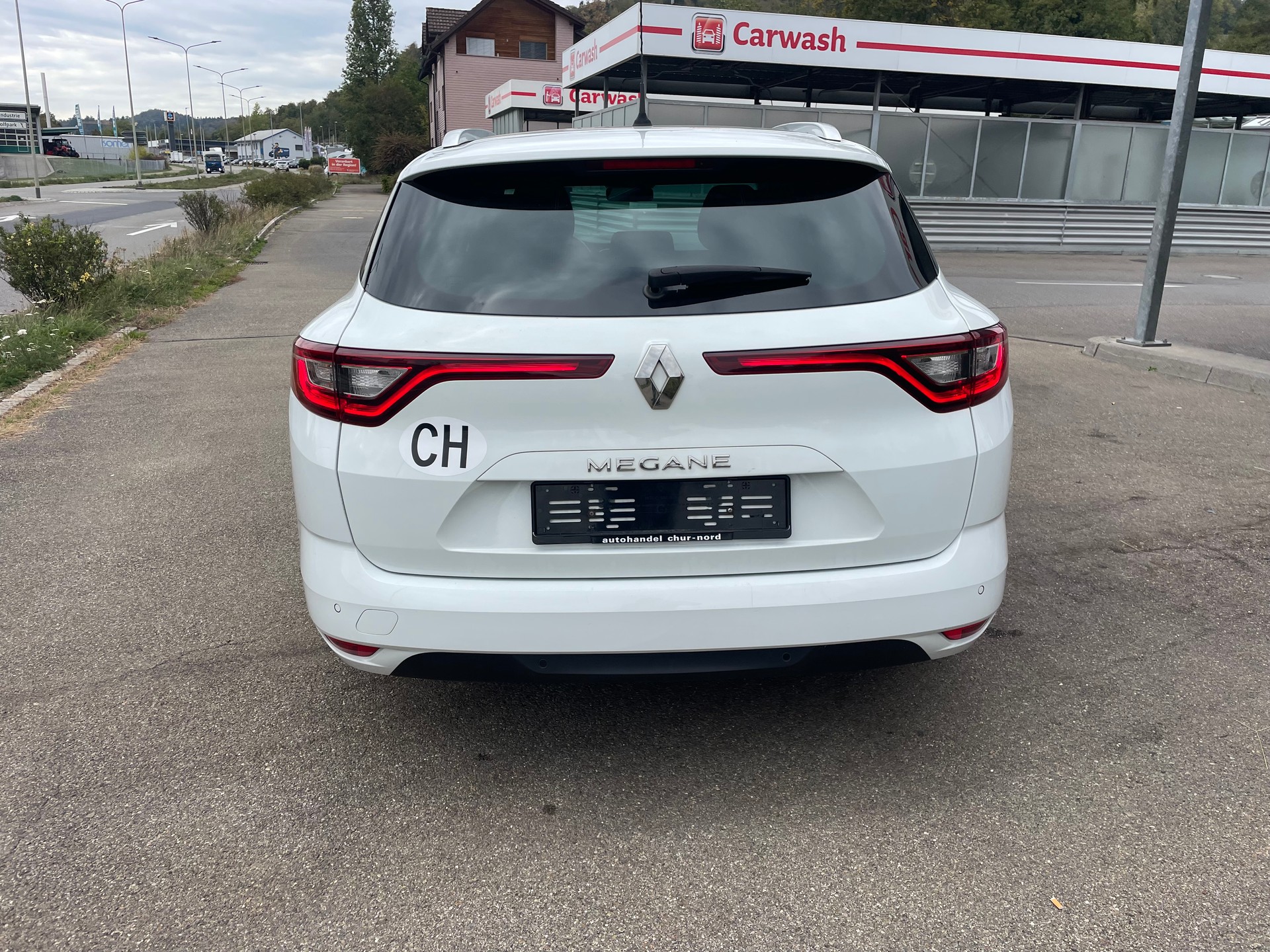 RENAULT Mégane Grandtour 1.5 dCi Business EDC-image-7