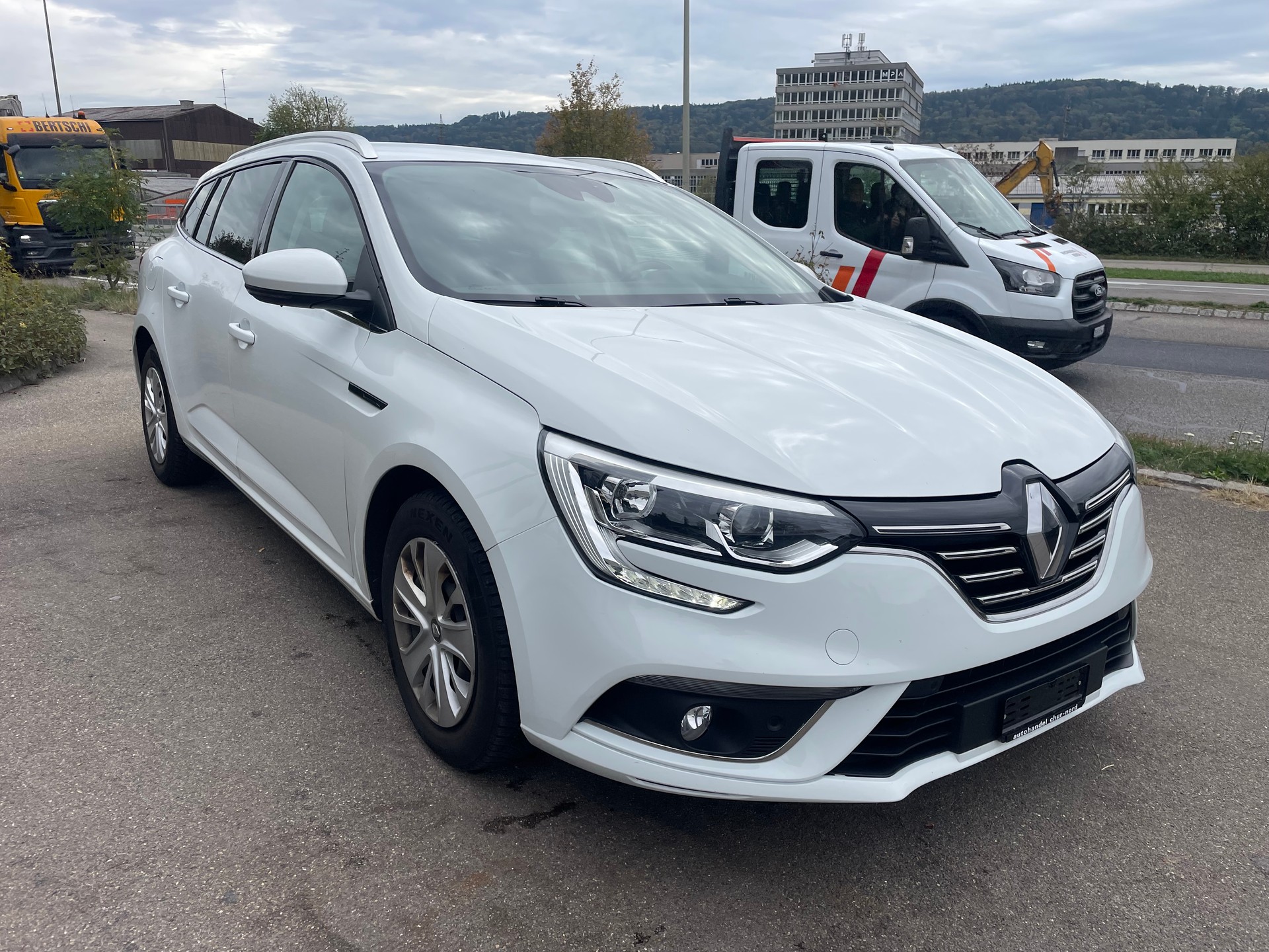 RENAULT Mégane Grandtour 1.5 dCi Business EDC-image-1