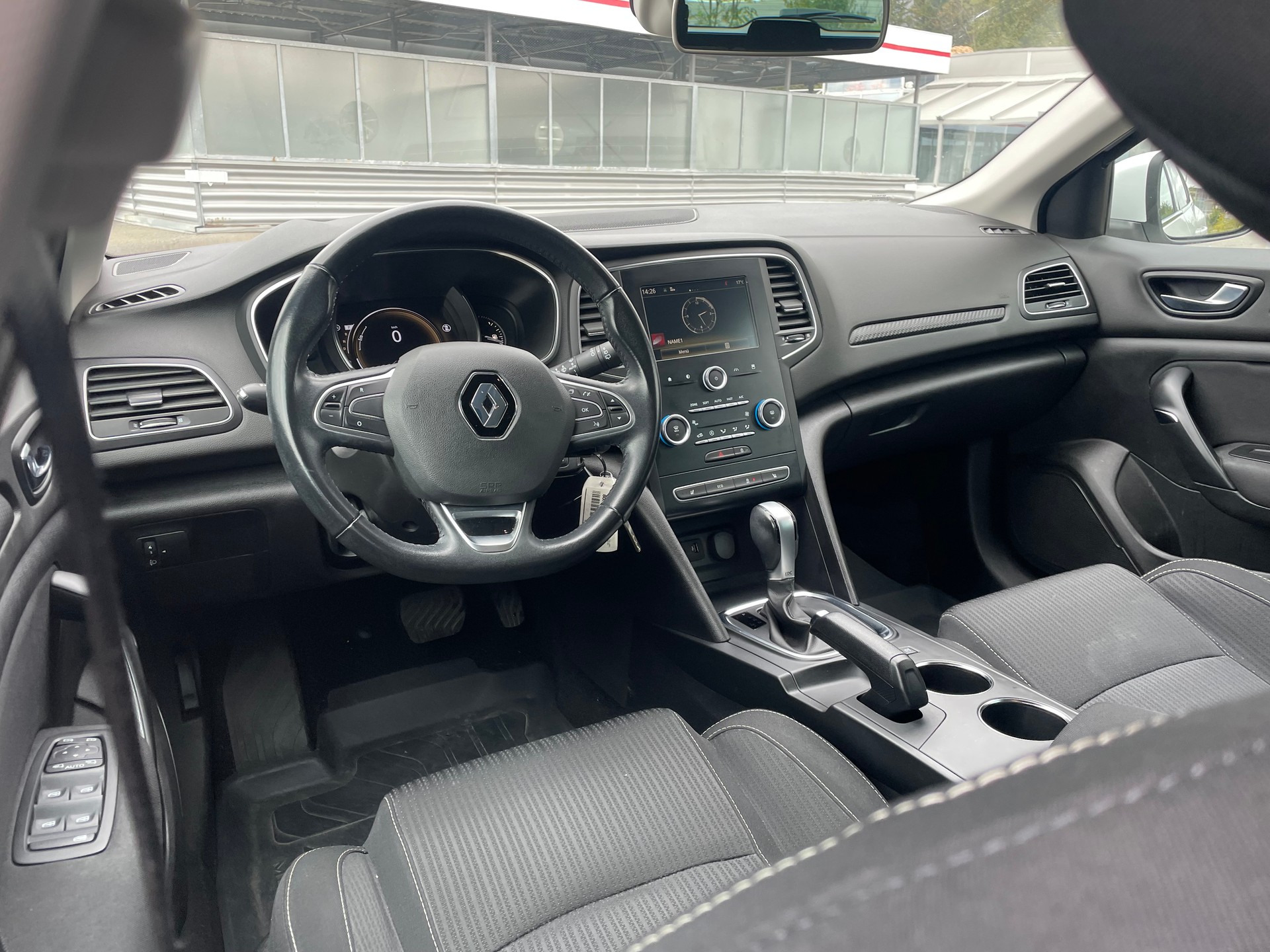 RENAULT Mégane Grandtour 1.5 dCi Business EDC-image-13