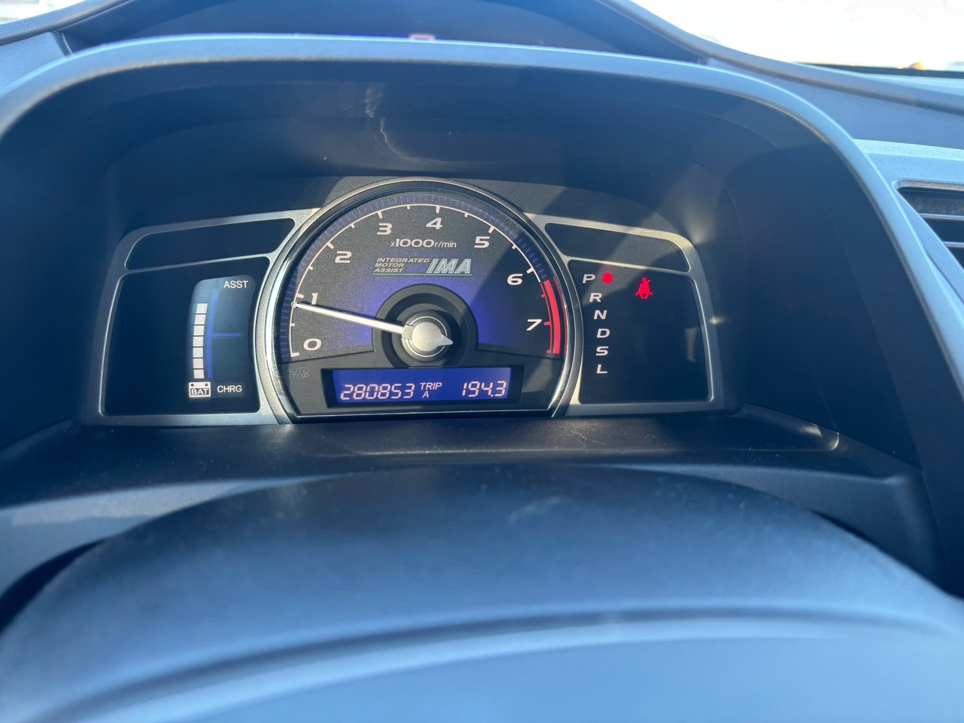 HONDA Civic 1.3 iDSi IMA Hybrid-image-8