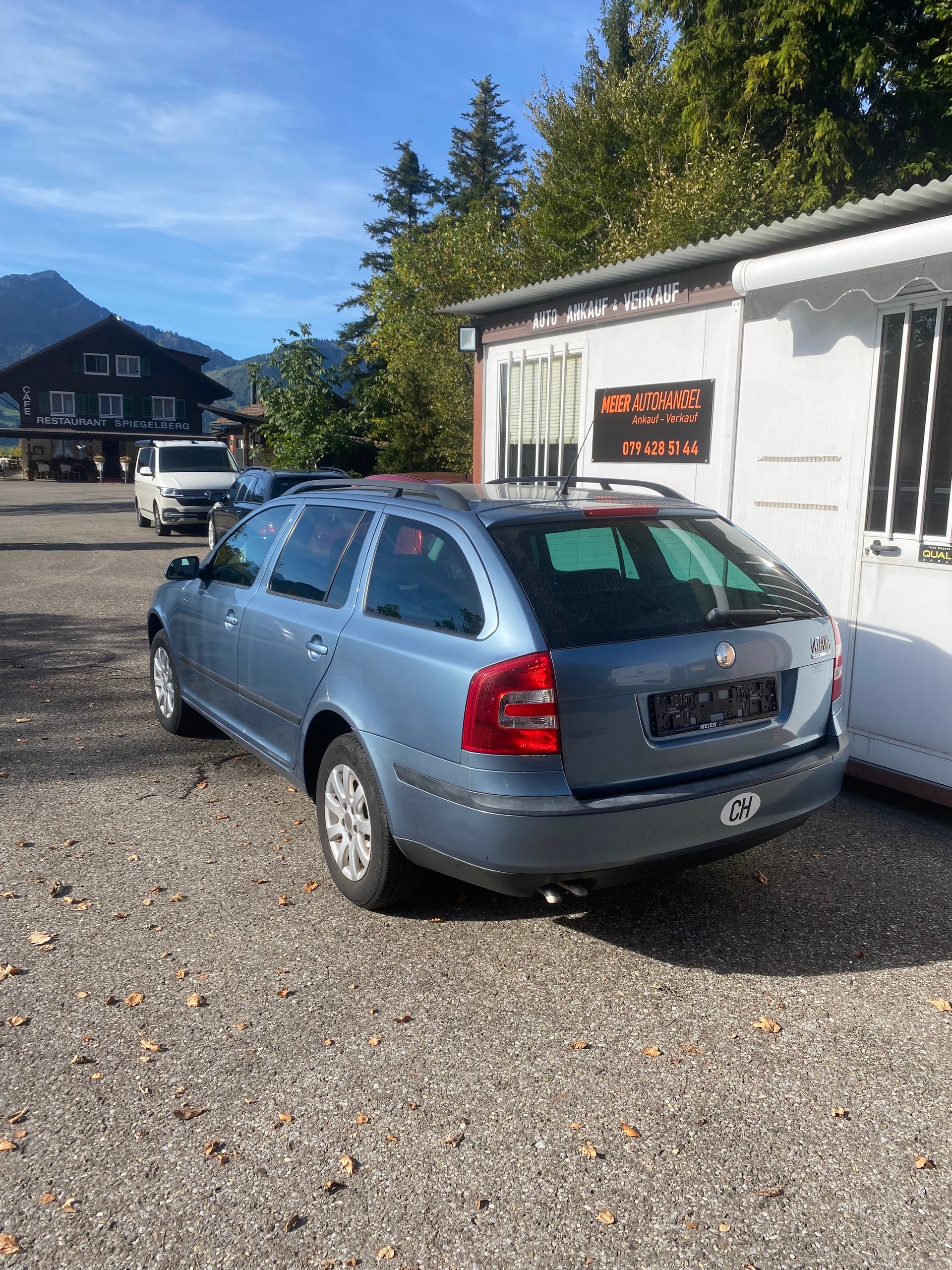 SKODA Octavia 1.9 TDI Adventure 4x4-image-1
