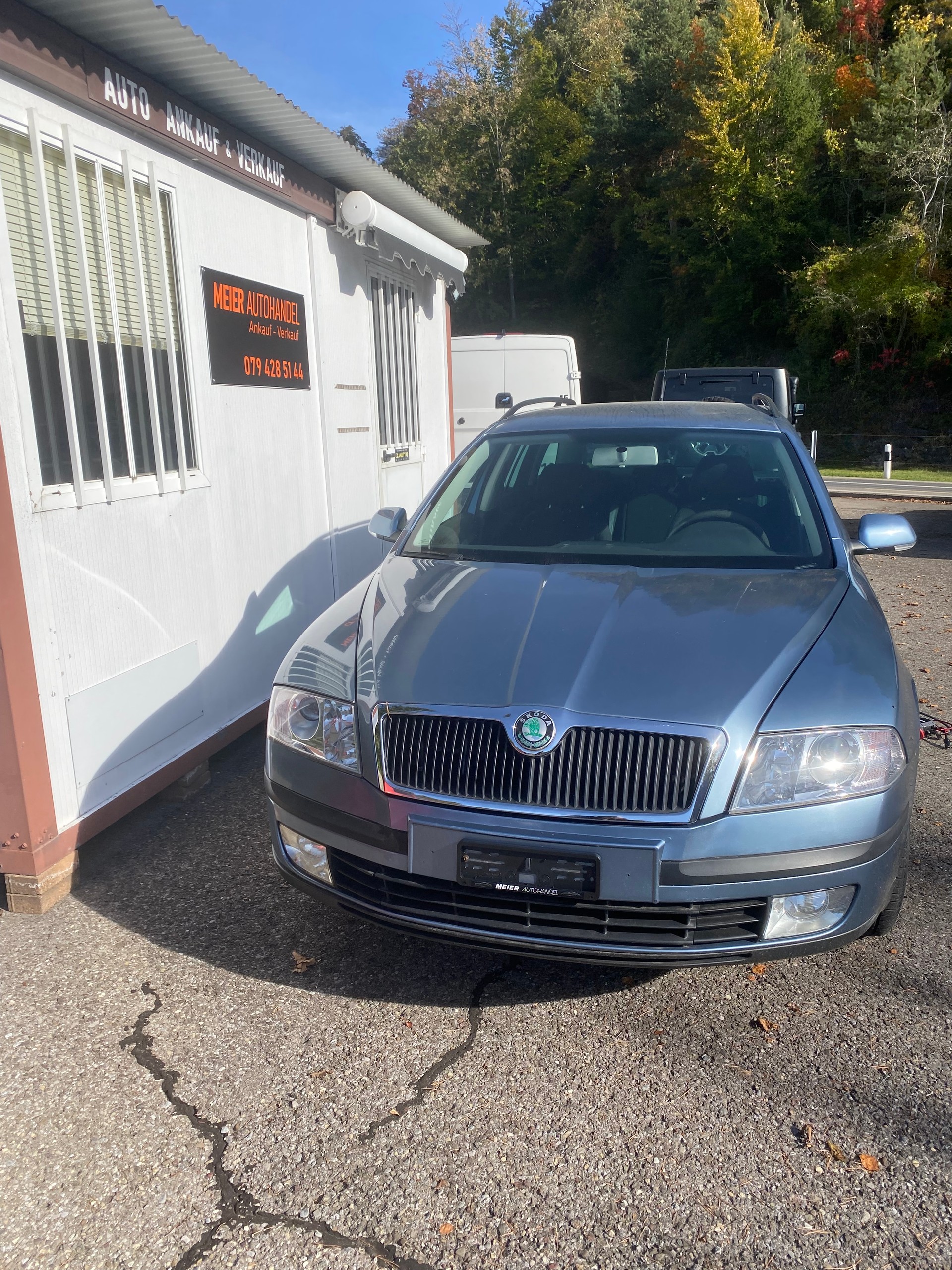 SKODA Octavia 1.9 TDI Adventure 4x4-image-4