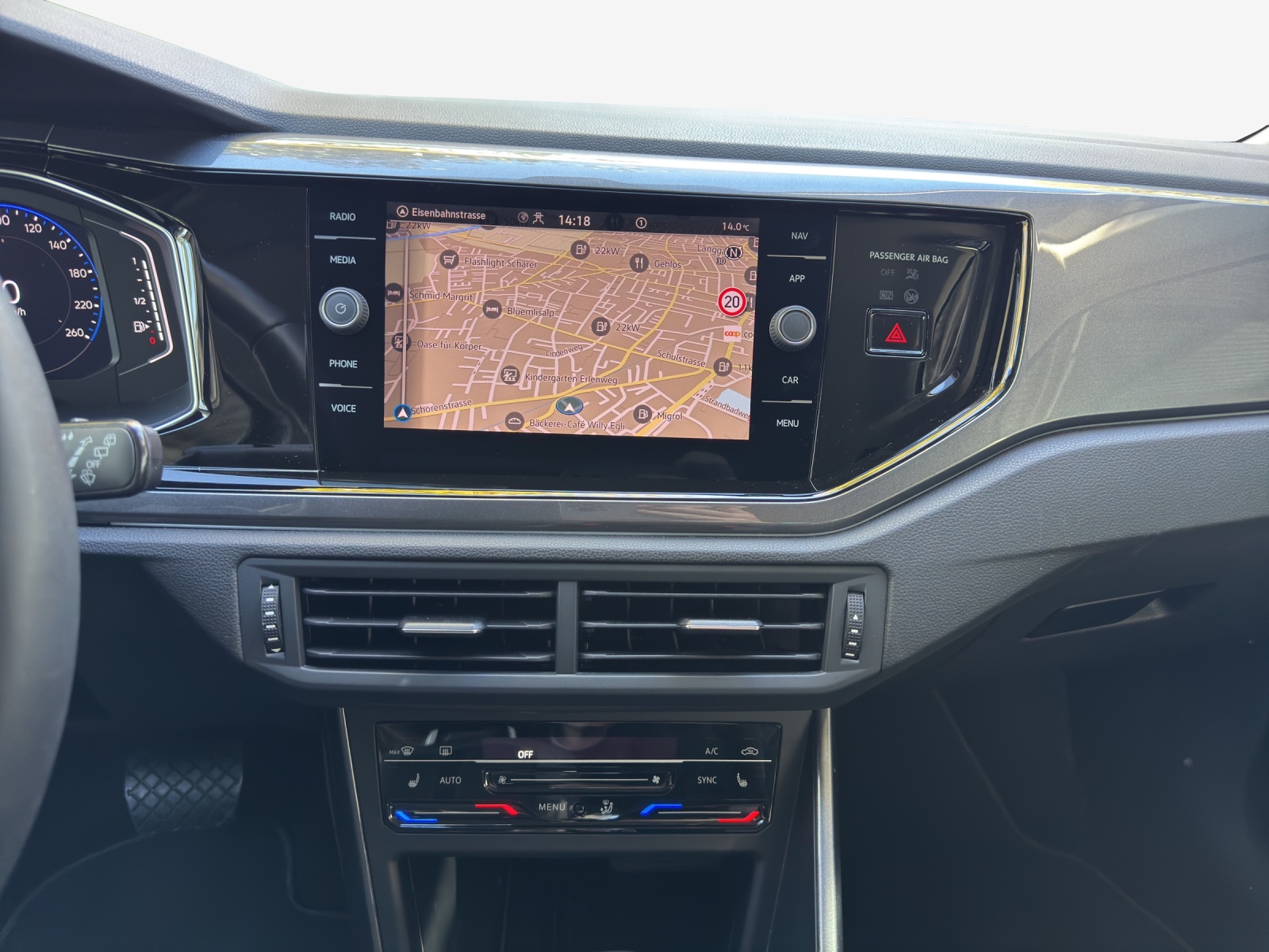 VW Polo 1.0 TSI Style DSG-image-10