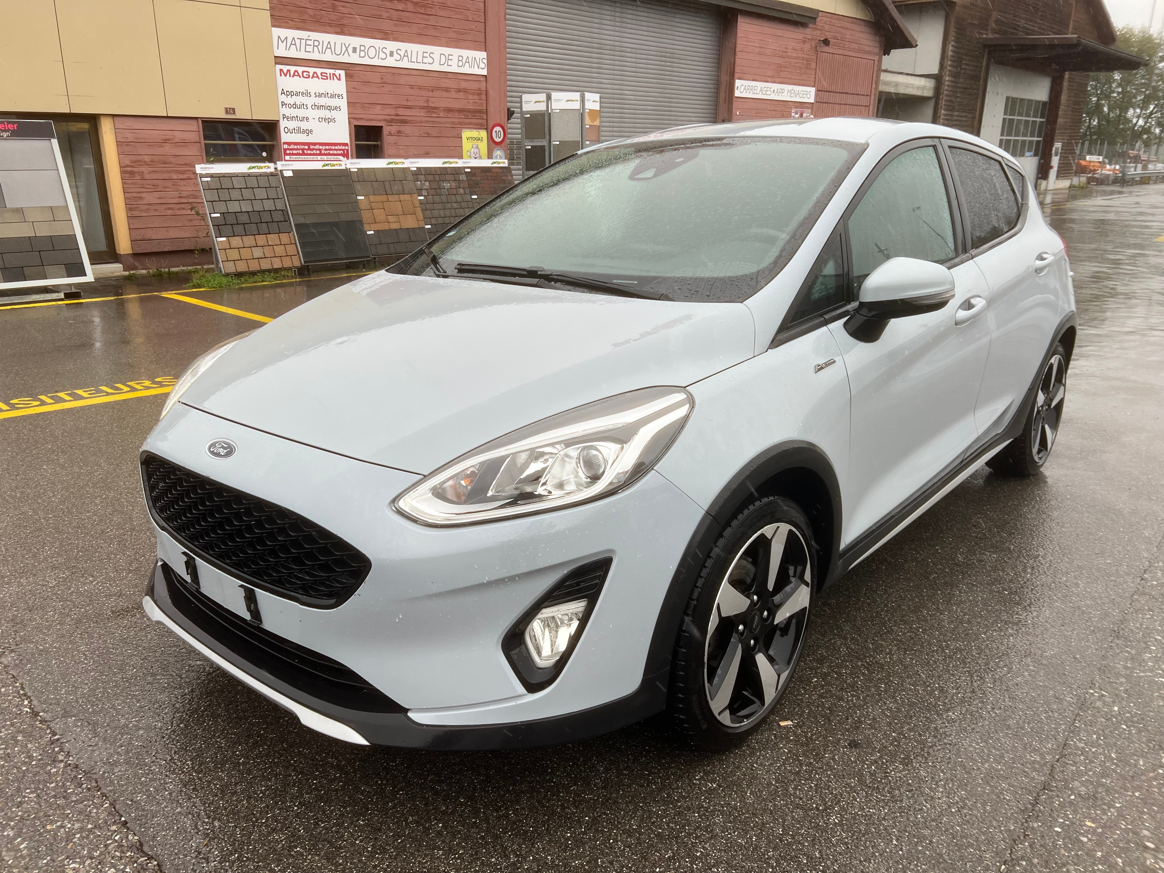Car photo