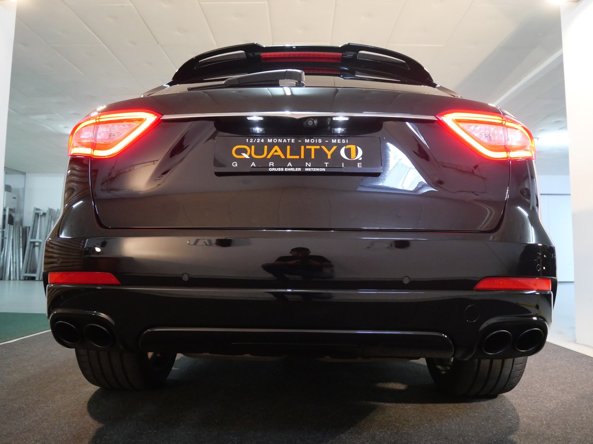 MASERATI Levante S 3.0 V6 Nerissimo Automatica-image-10