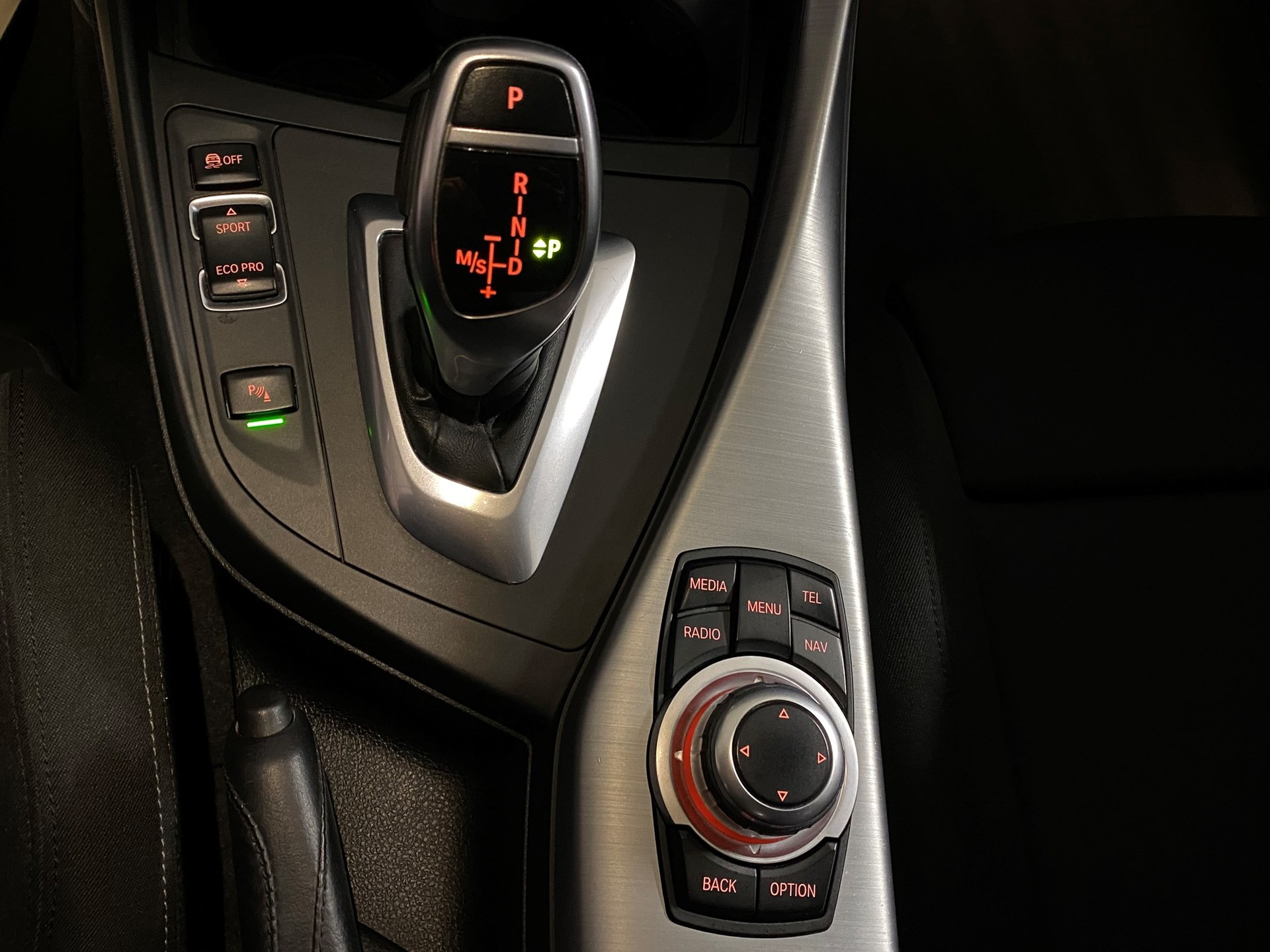 BMW 125d Sport Line Steptronic-image-13