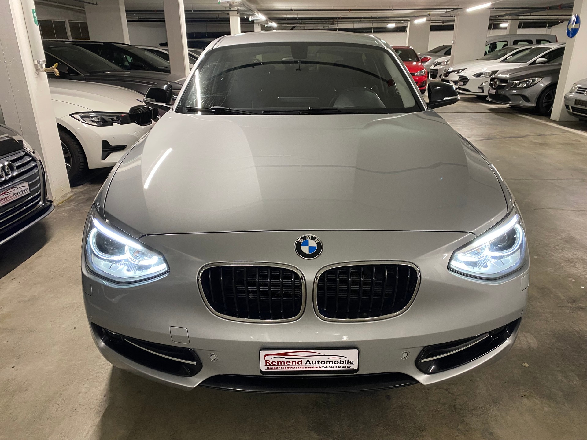 BMW 125d Sport Line Steptronic-image-5