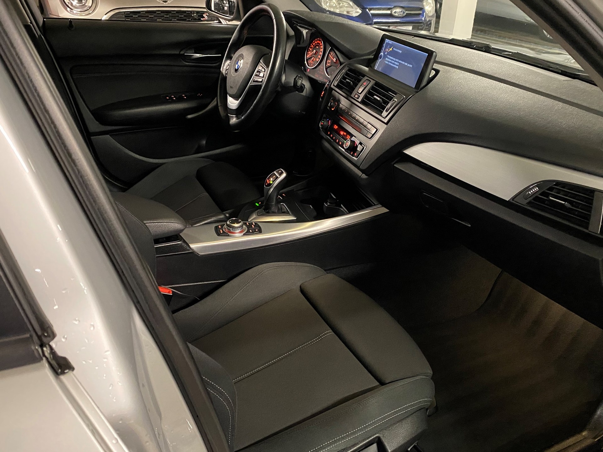 BMW 125d Sport Line Steptronic-image-12