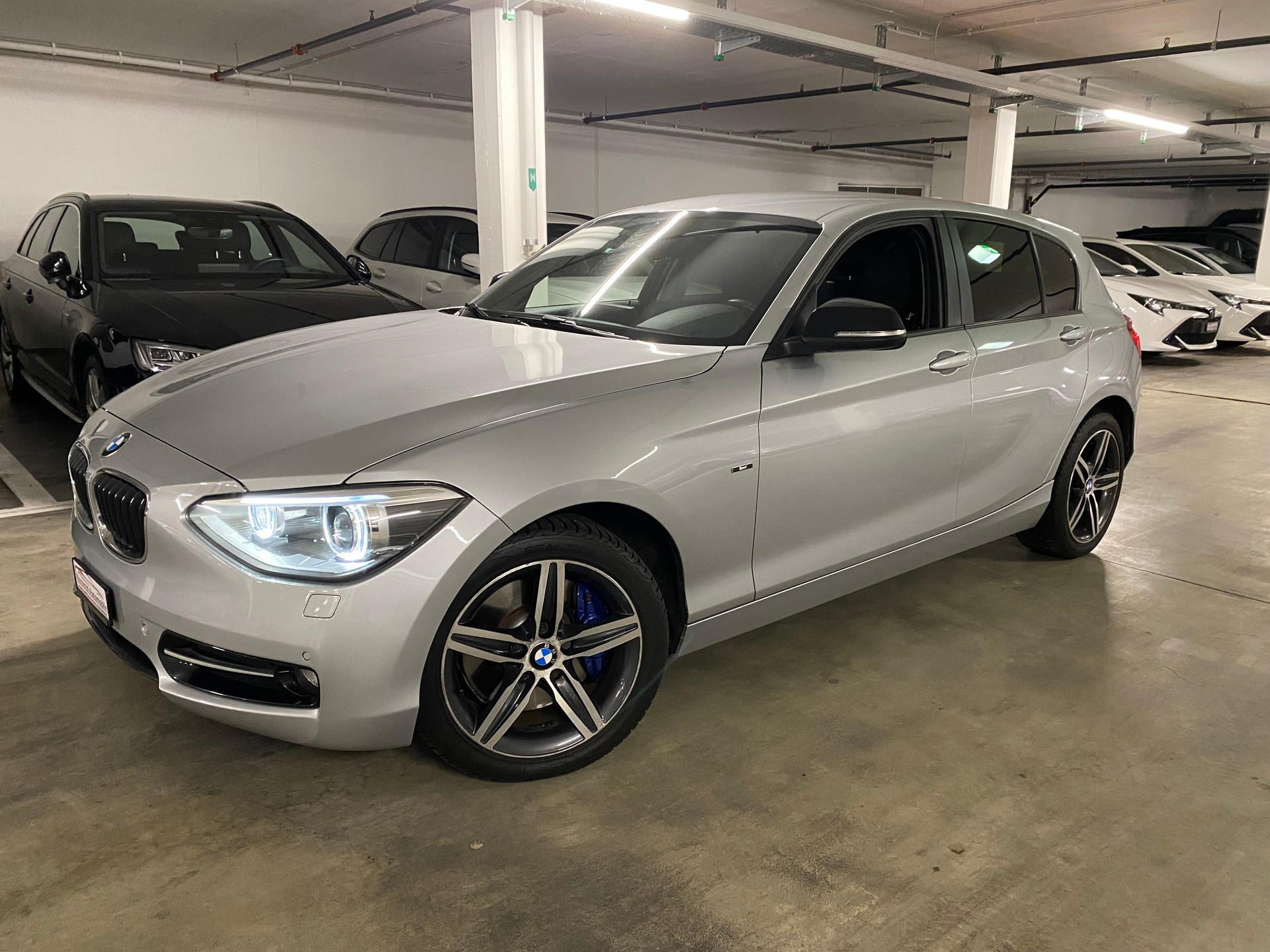 BMW 125d Sport Line Steptronic-image-0