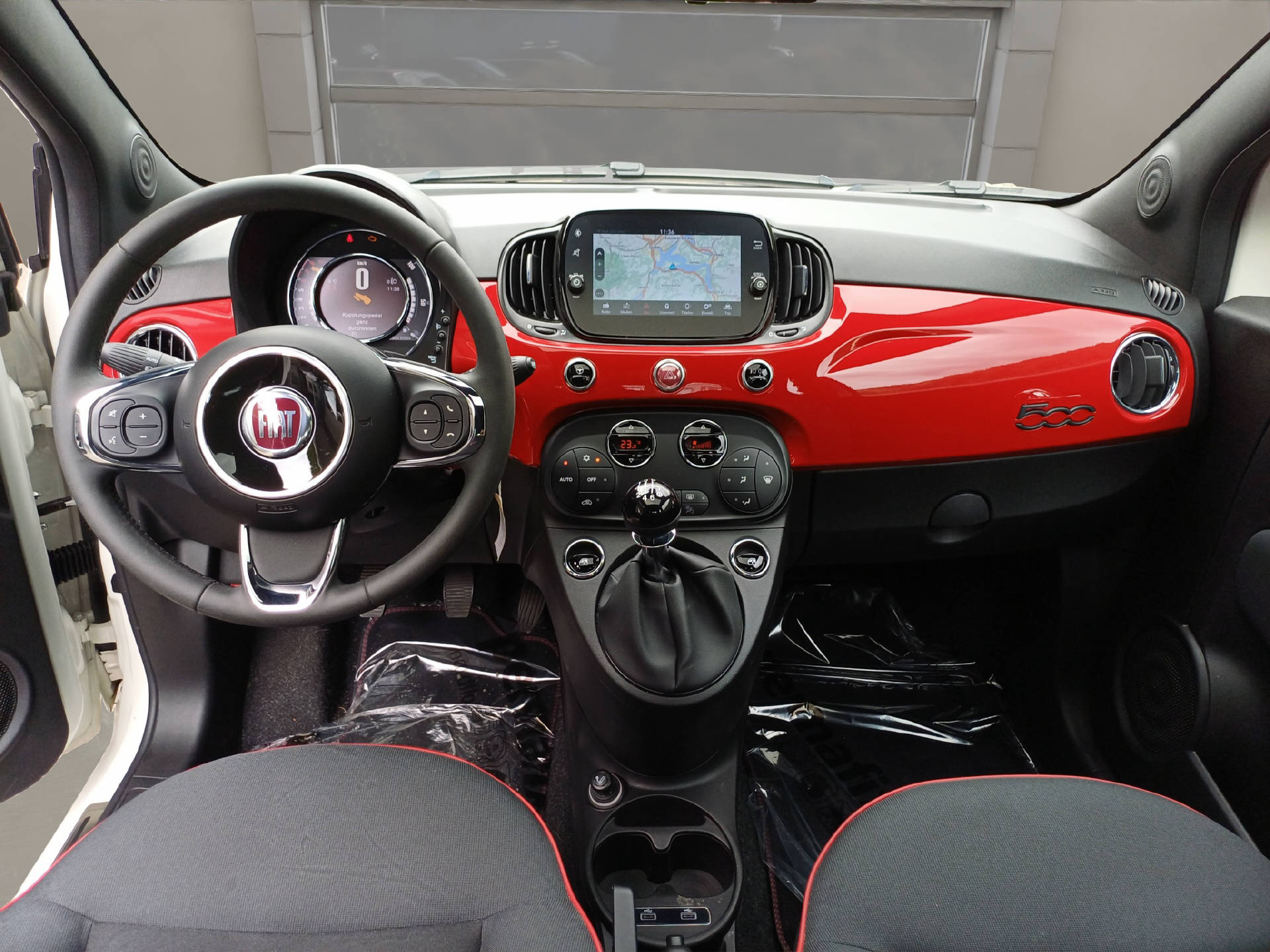 FIAT 500 1.0 Hybrid Red-image-10
