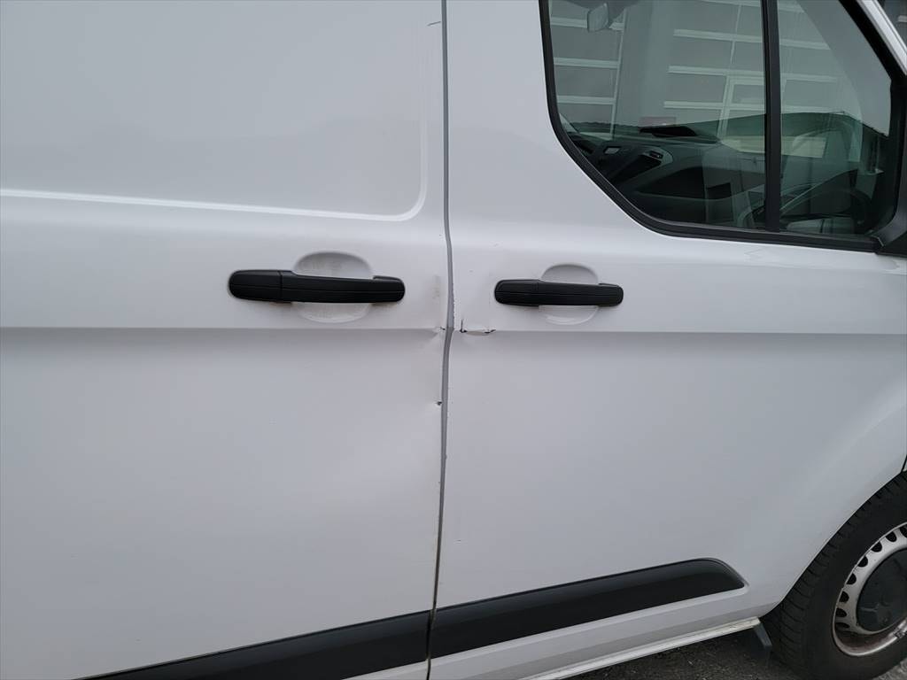 FORD Transit Custom Van 290 L1H1 Ambiente-image-15
